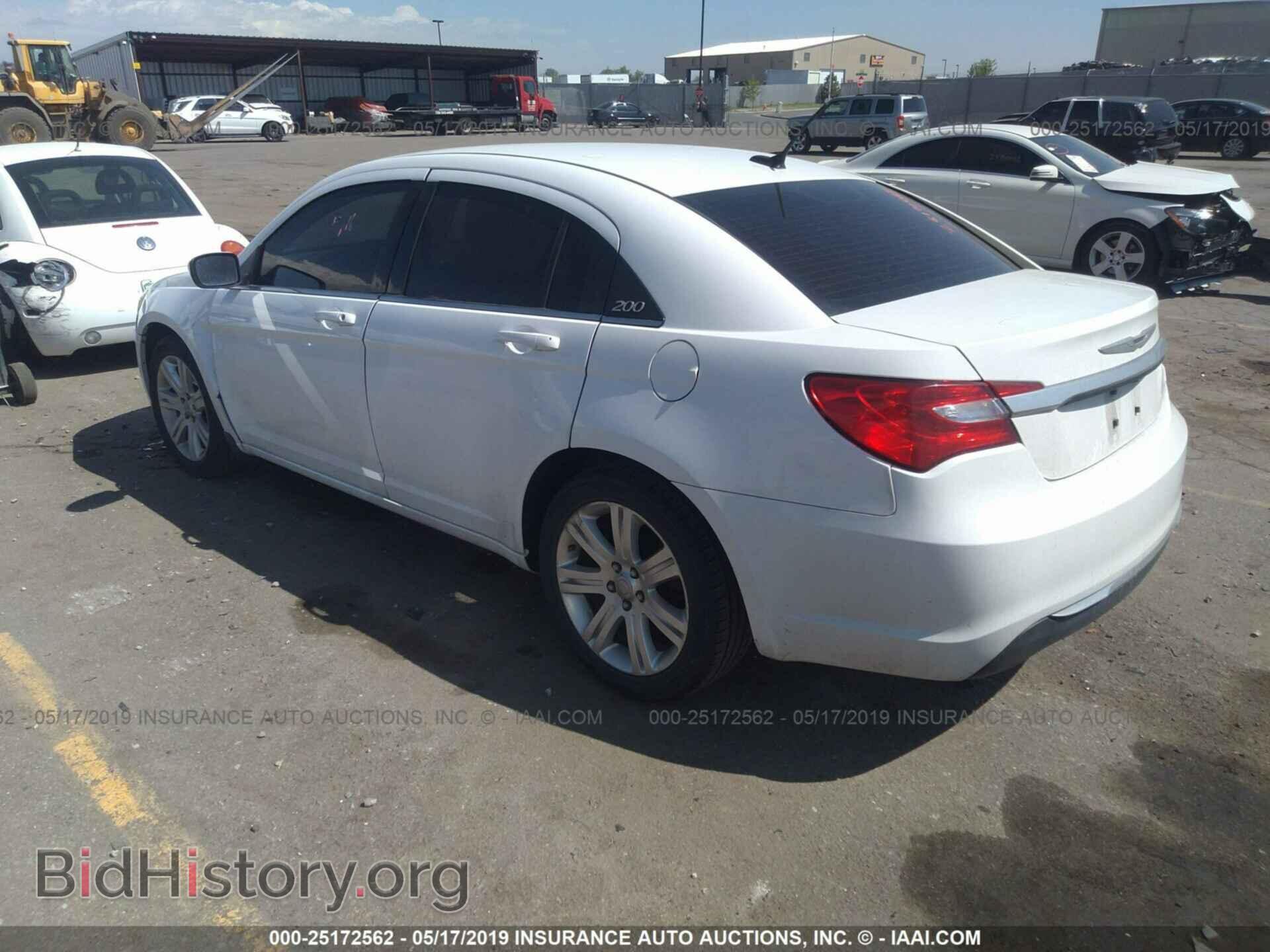 2013 CHRYSLER 200 - VIN: 1C3CCBAB1DN706052 - Photo 3