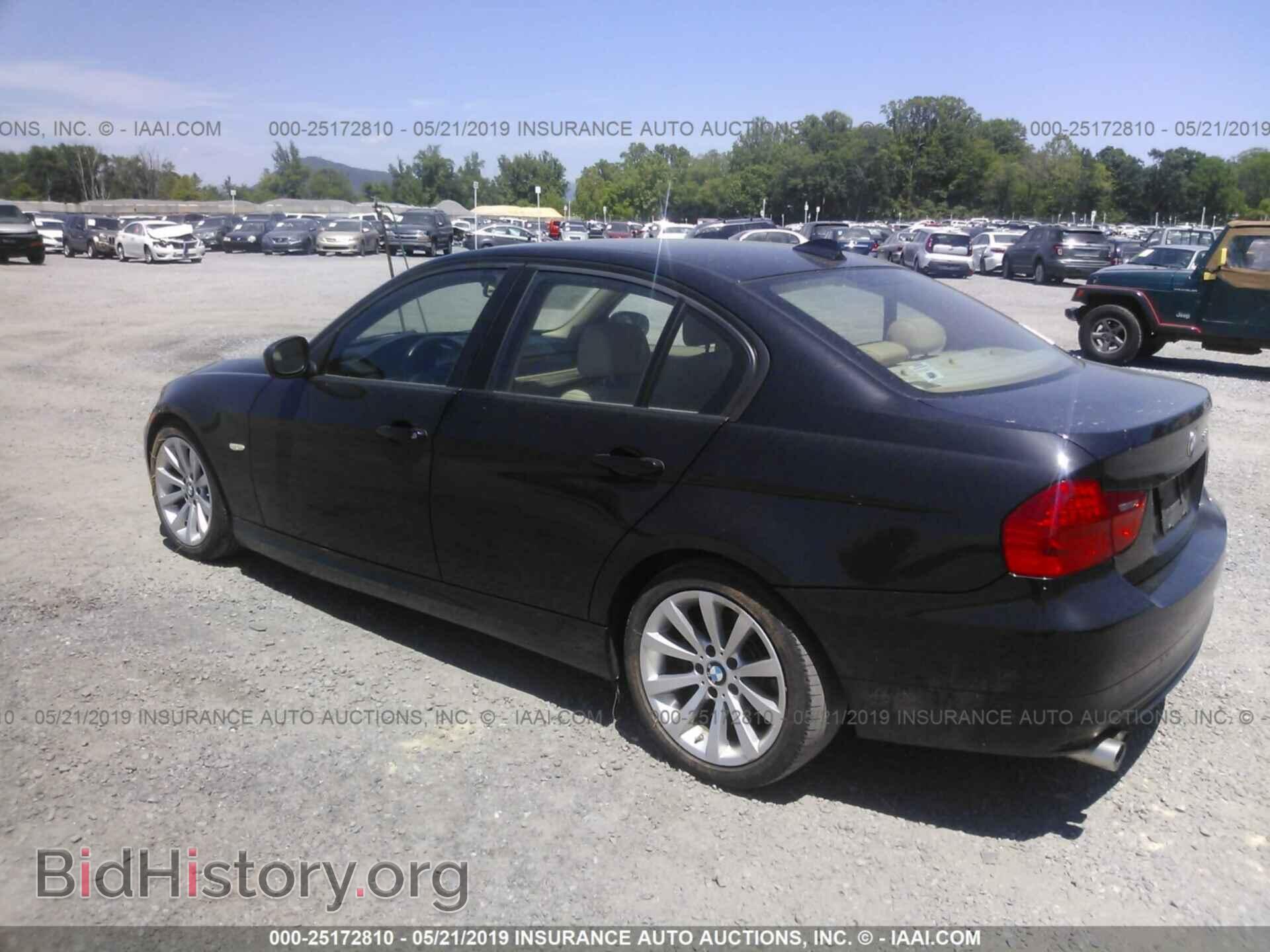 2011 BMW 328 - VIN: WBAPH7C53BA802284 - Фото 3