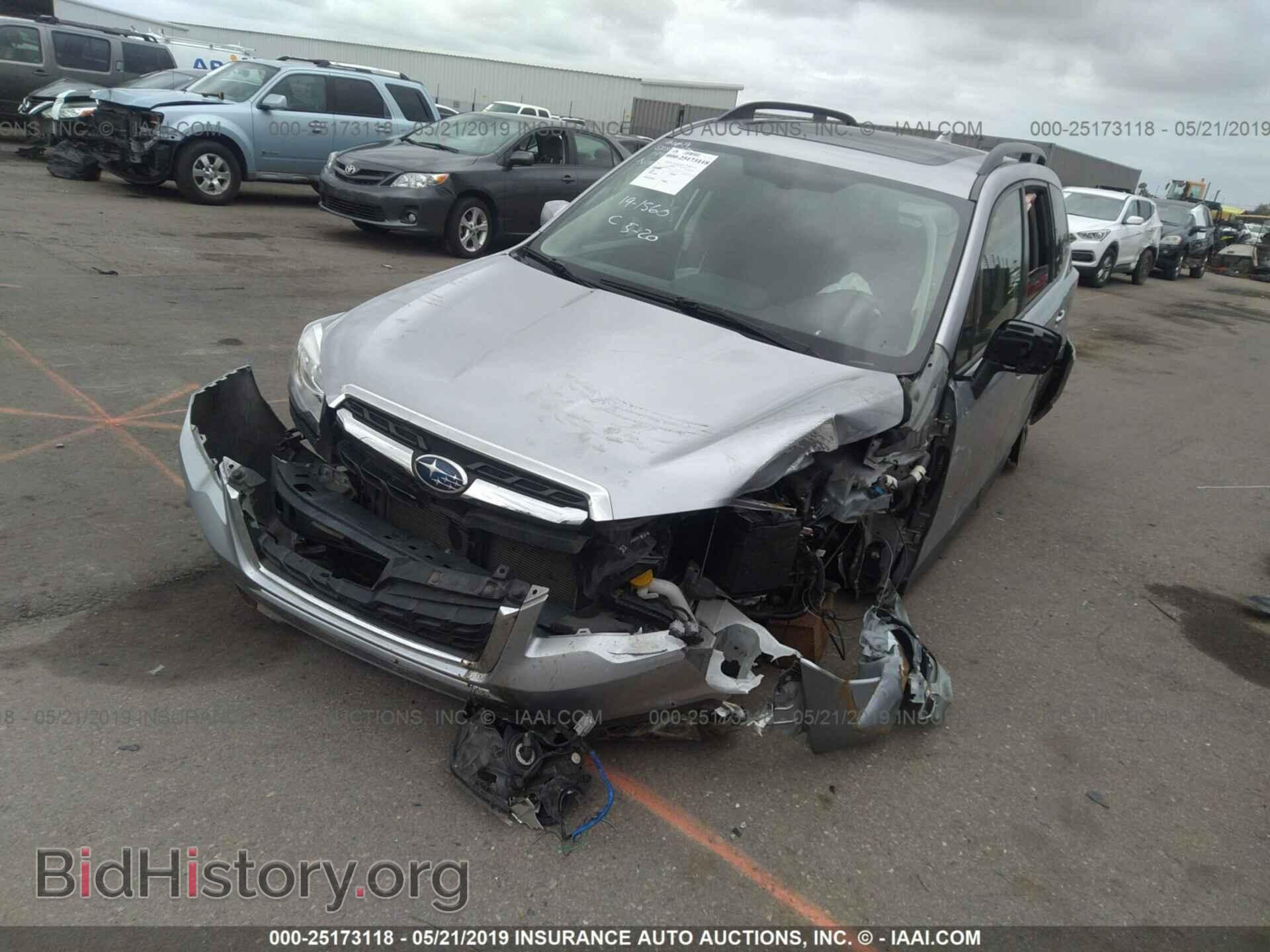 2017 SUBARU FORESTER - VIN: JF2SJAEC2HH536798 - Фото 2