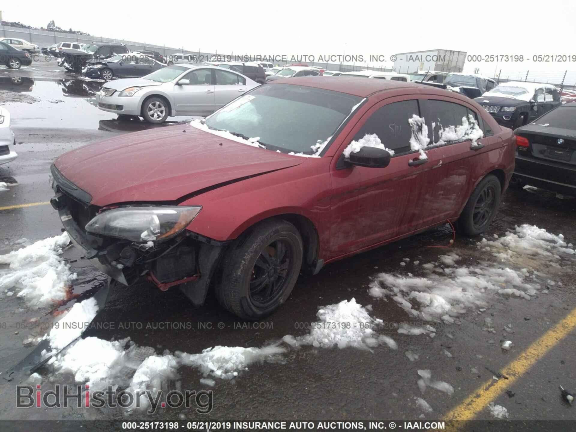 2013 CHRYSLER 200 - VIN: 1C3CCBAB6DN733599 - Photo 2