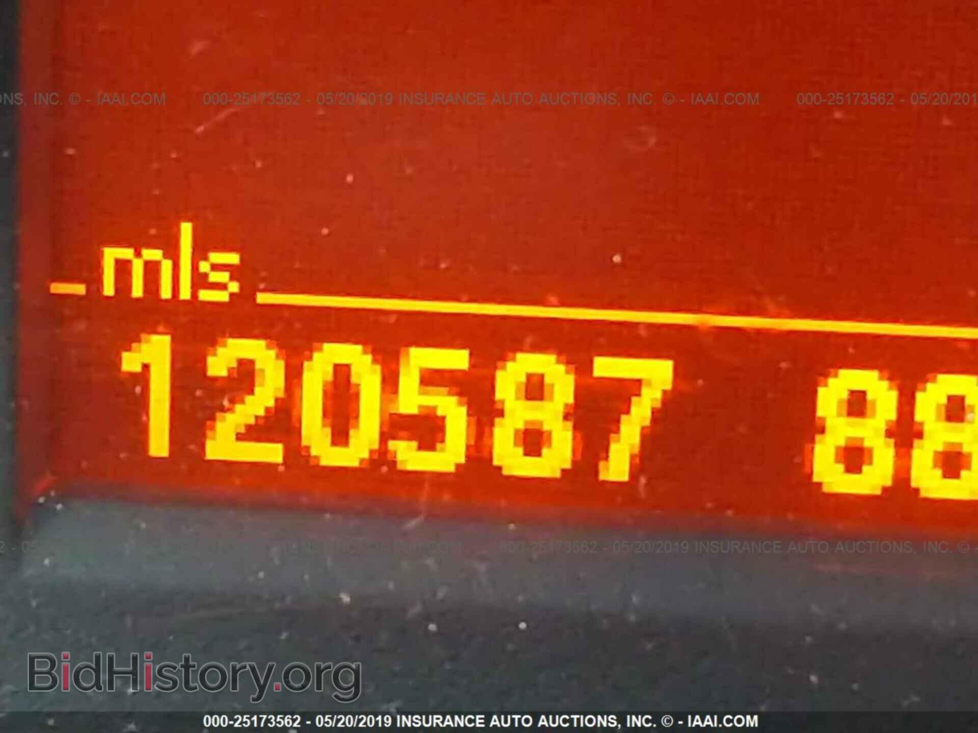 2007 BMW 335 - VIN: WBAVB73527PA85635 - Фото 7