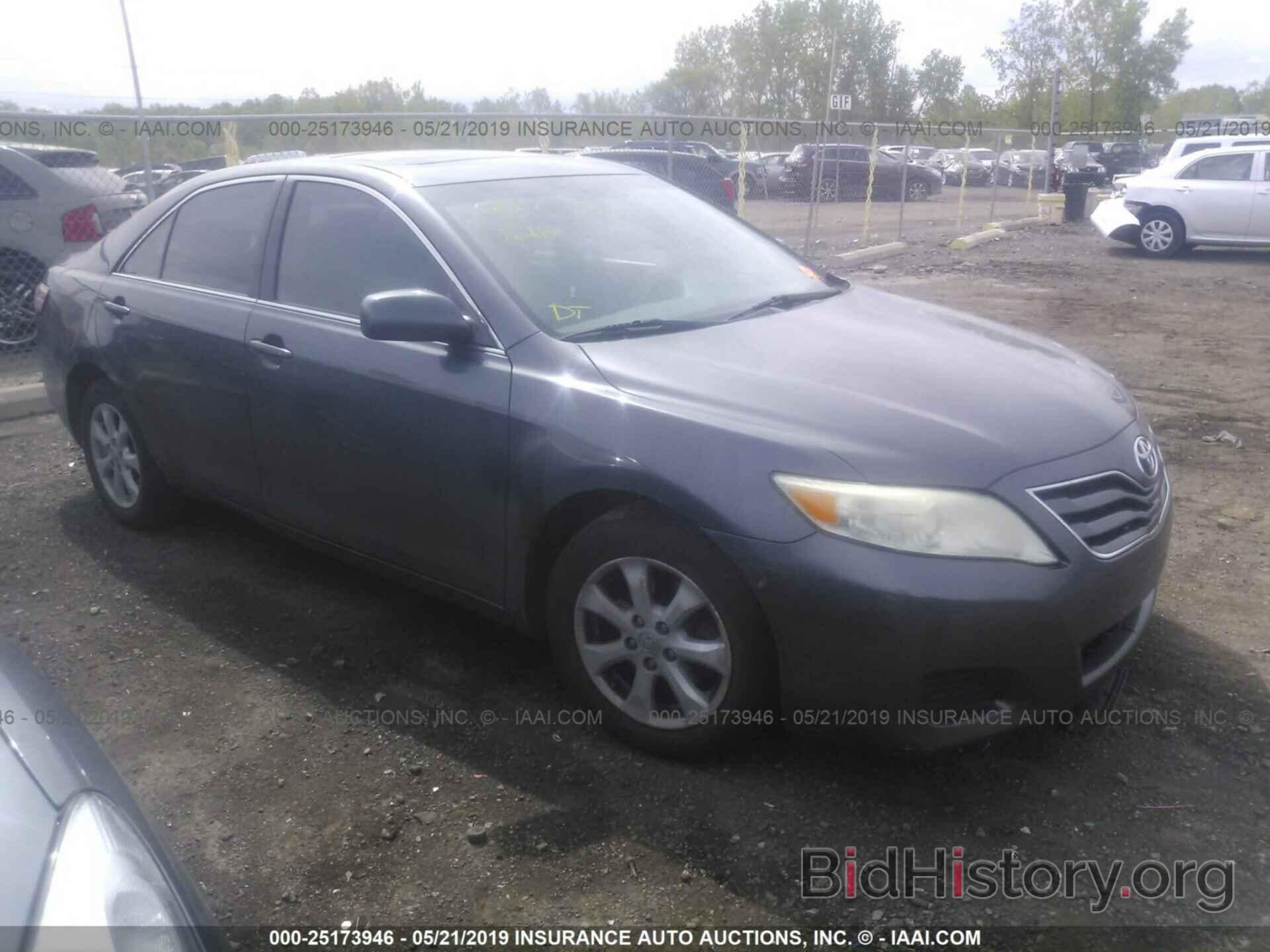 Photo 4T4BF3EK7BR087864 - TOYOTA CAMRY 2011