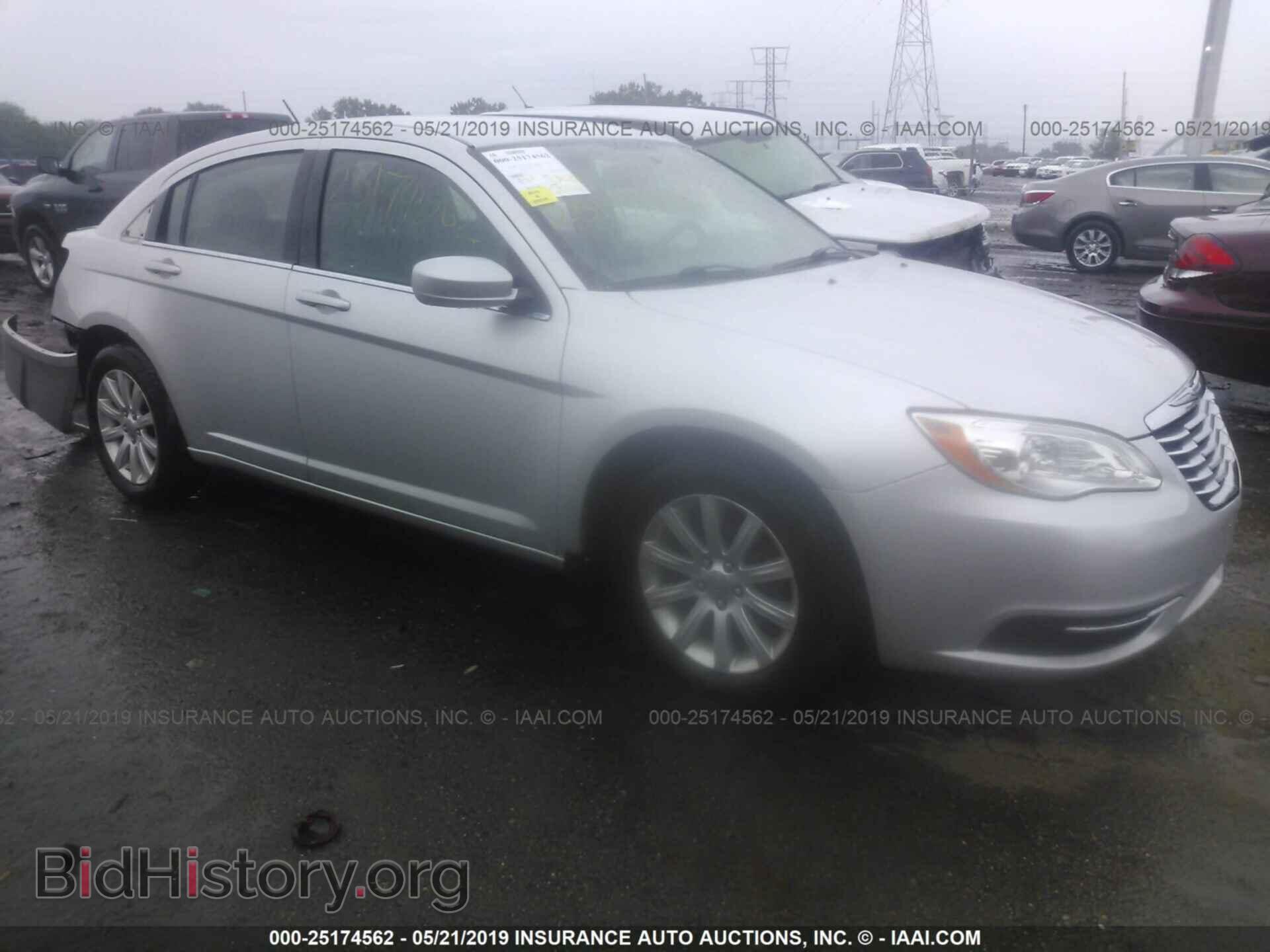 Фотография 1C3BC1FB8BN576525 - CHRYSLER 200 2011