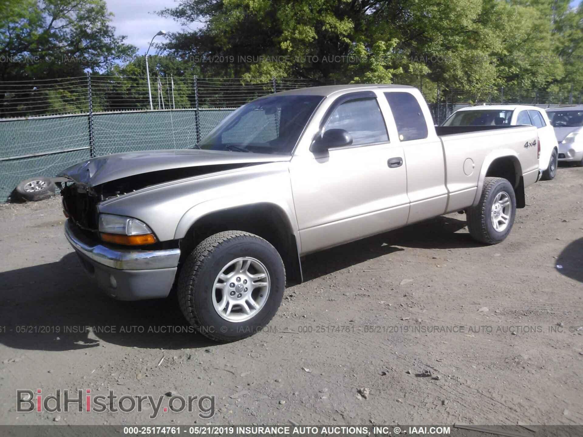 2004 DODGE DAKOTA - VIN: 1D7HG42KX4S704792 - Фото 2