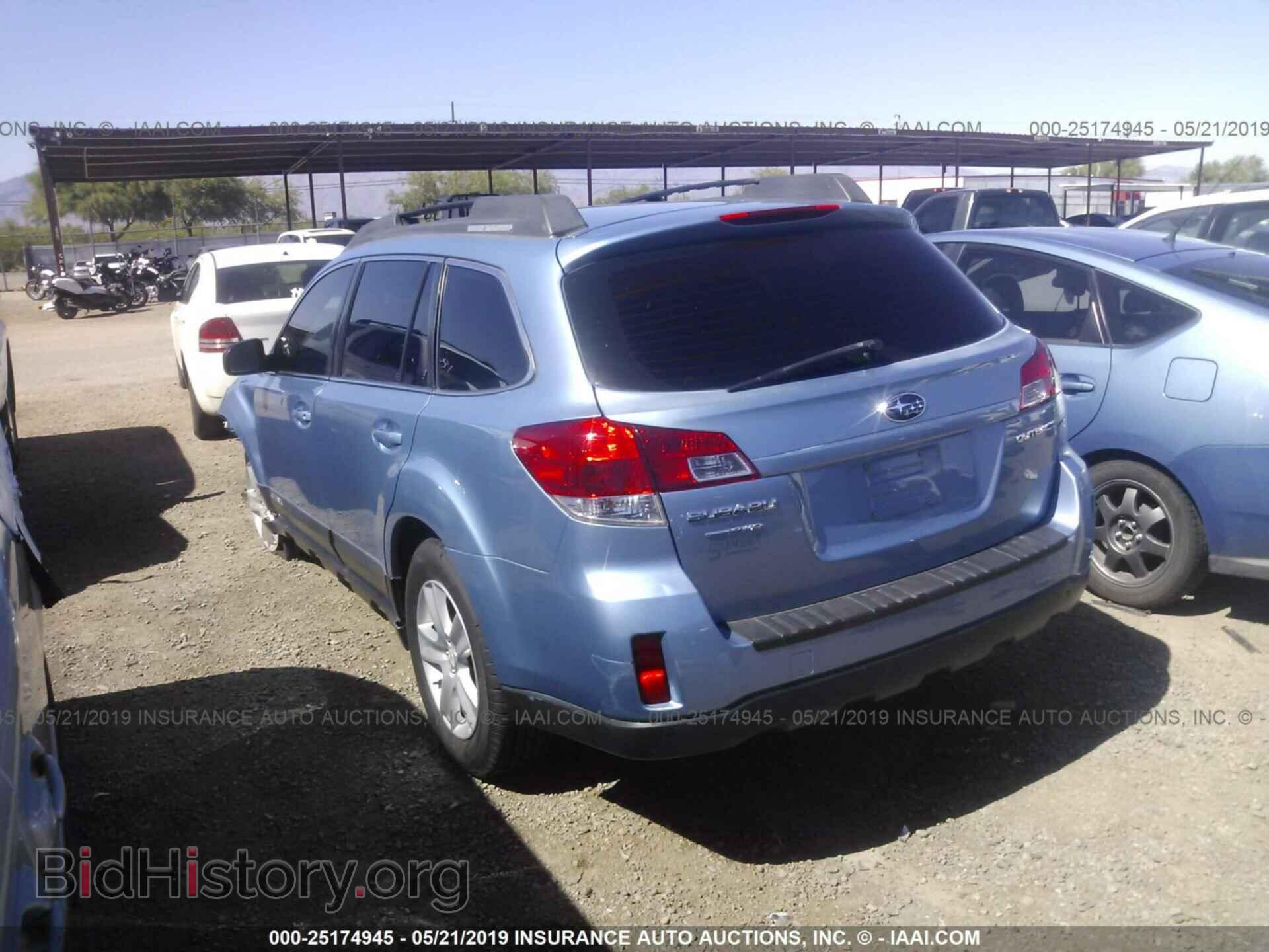 2010 SUBARU OUTBACK - VIN: 4S4BRCAC5A3384572 - Photo 3