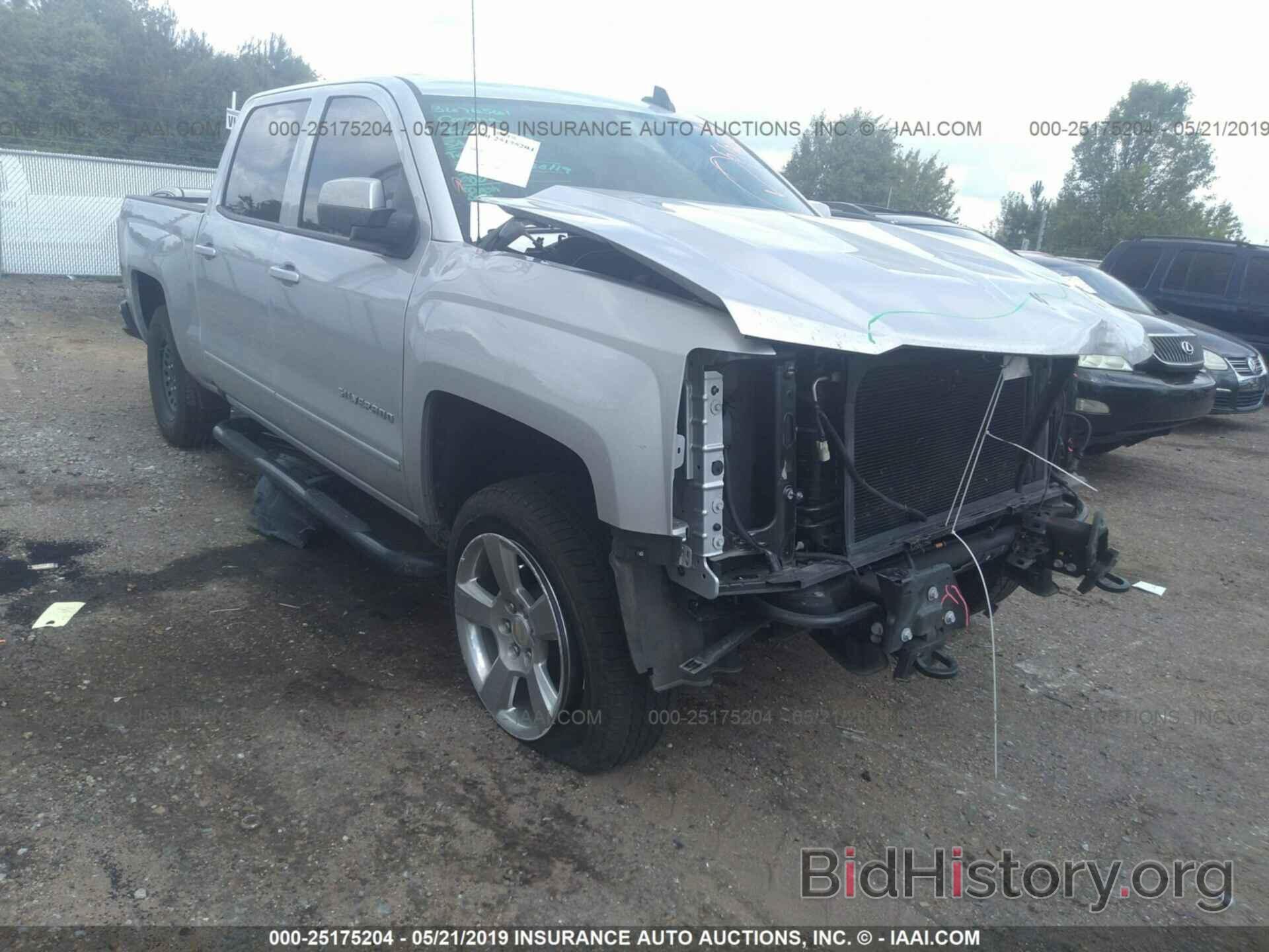 Фотография 3GCUKREC9JG220754 - CHEVROLET SILVERADO 2018