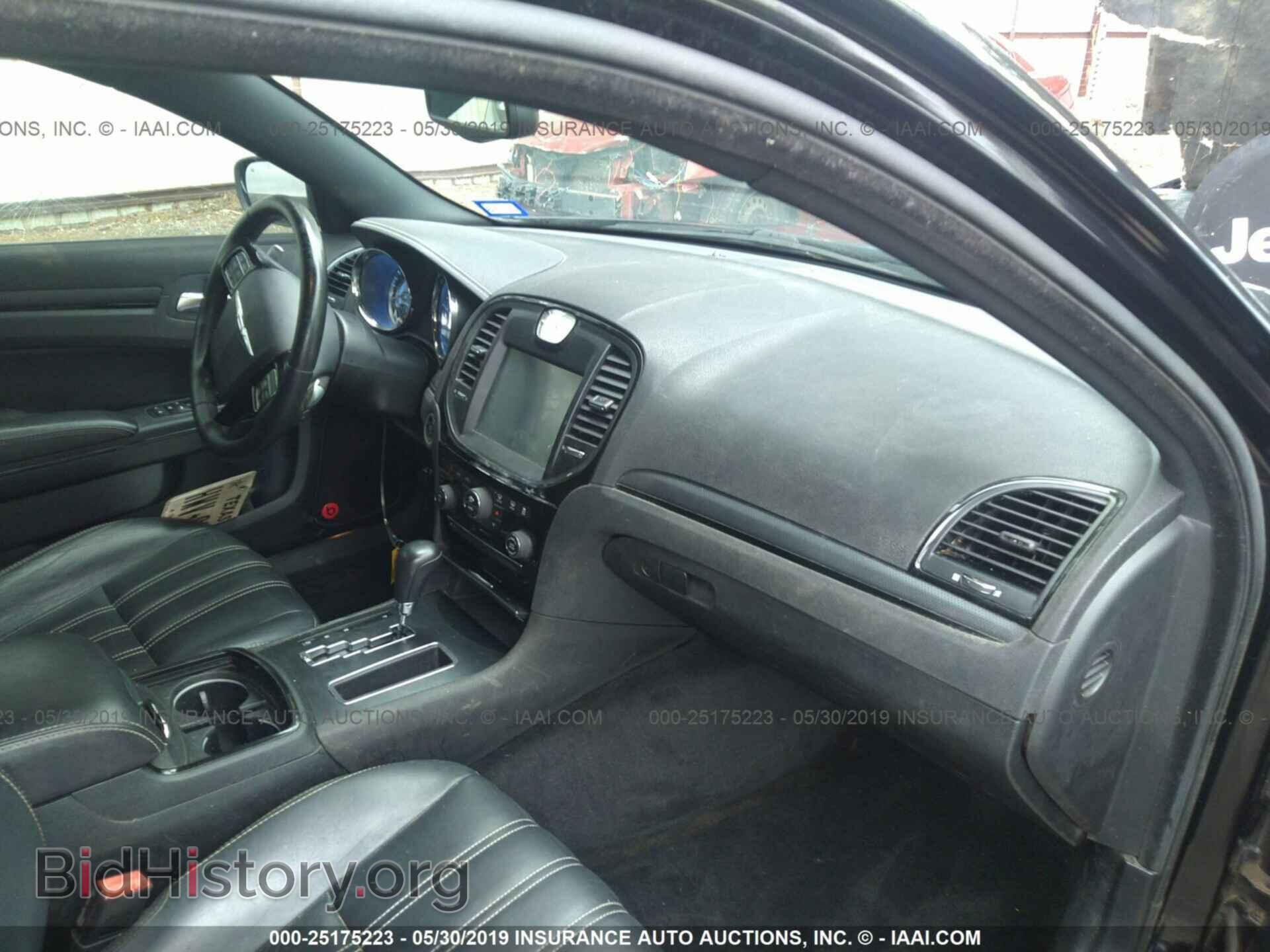 2013 CHRYSLER 300 - VIN: 2C3CCABT0DH644184 - Фото 5