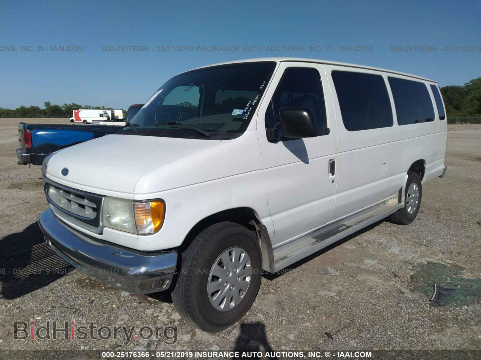 2002 FORD ECONOLINE - VIN: 1FBSS31L92HA98547 - Фото 2