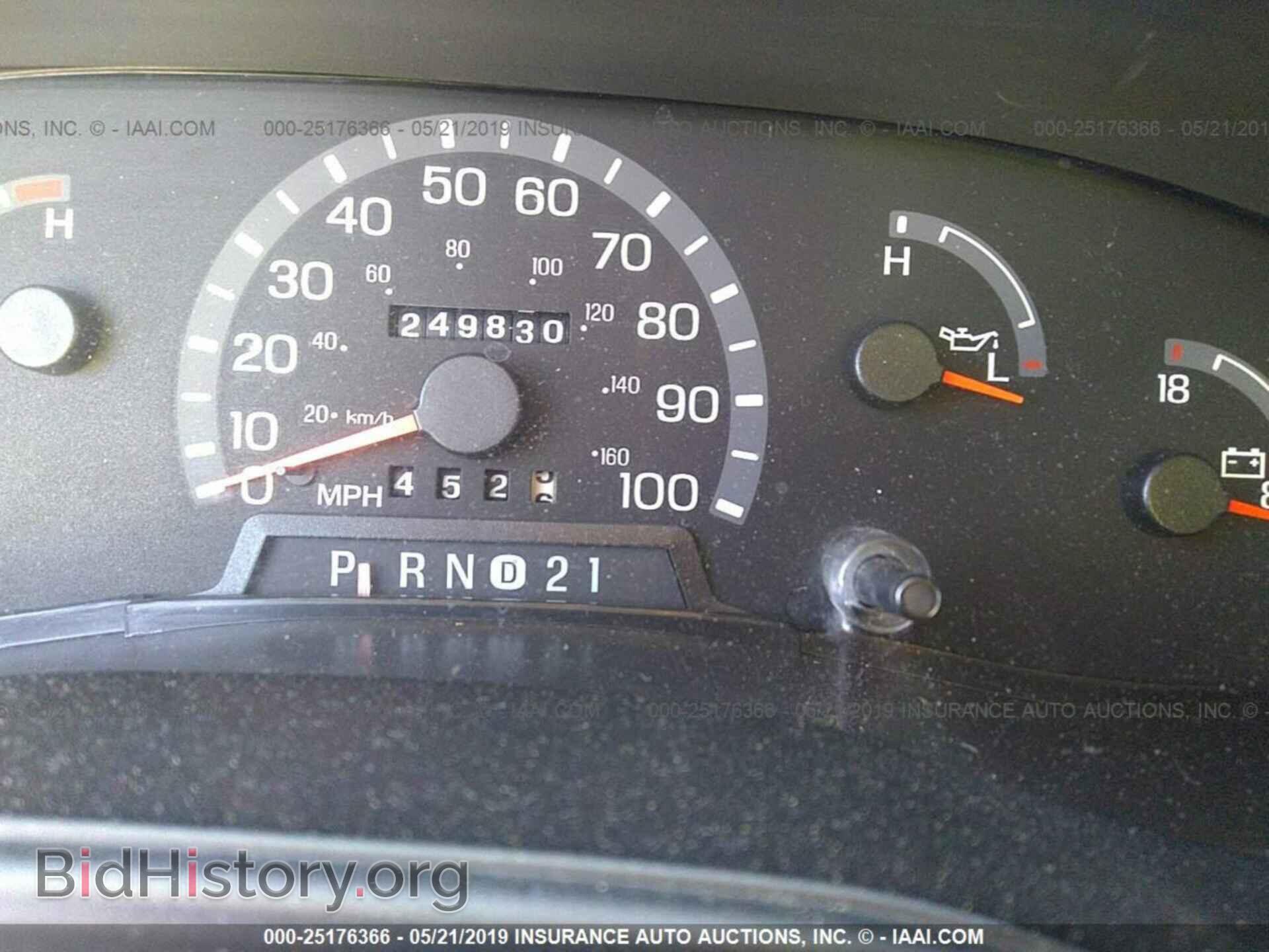 2002 FORD ECONOLINE - VIN: 1FBSS31L92HA98547 - Фото 7