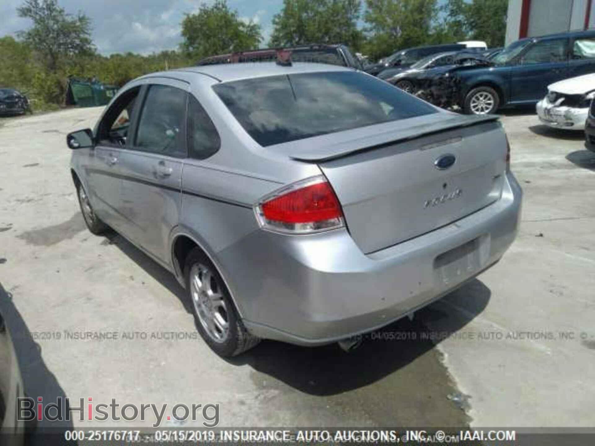 2009 FORD FOCUS - VIN: 1FAHP36N99W215802 - Фото 3