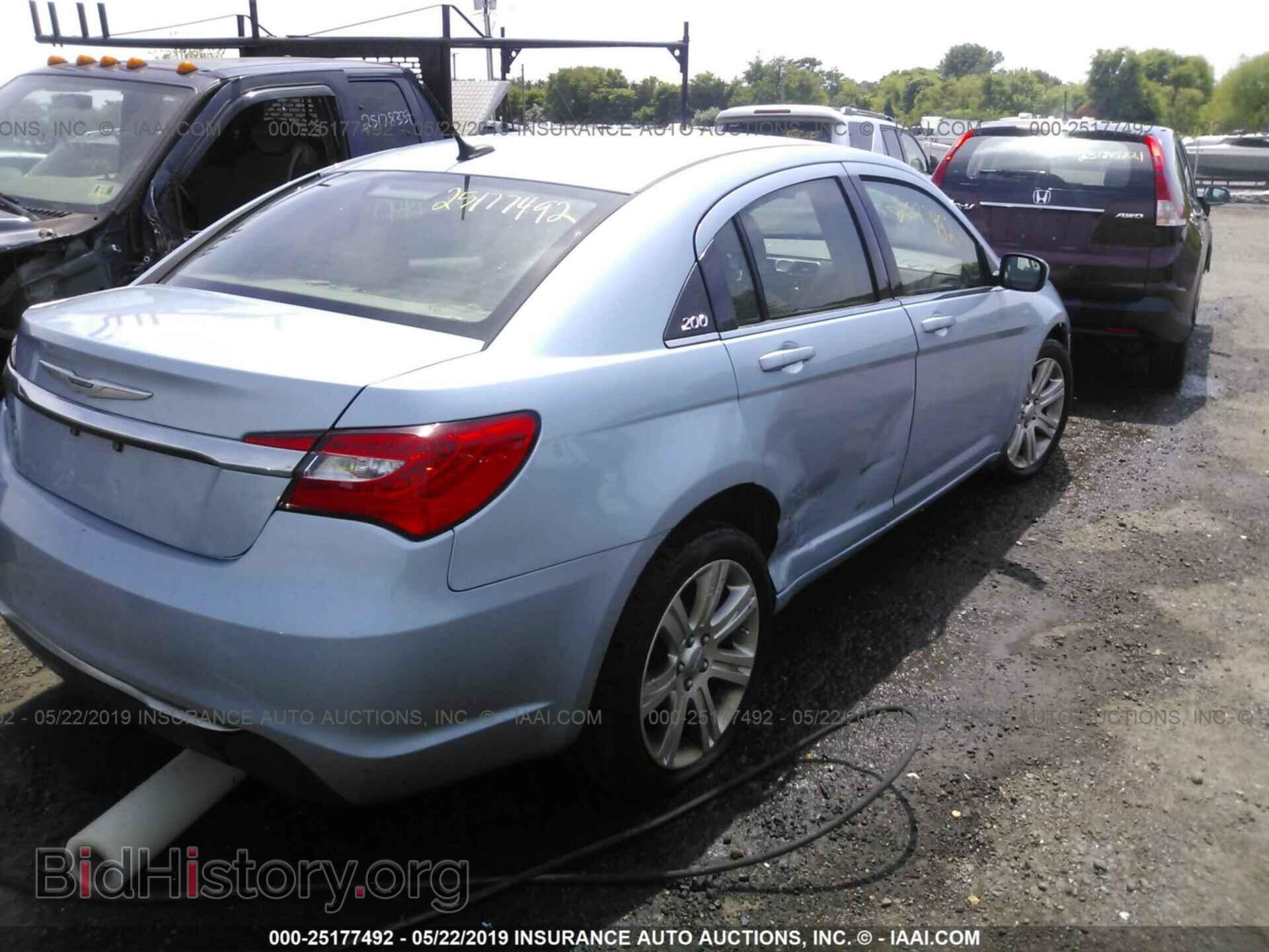 2012 CHRYSLER 200 - VIN: 1C3CCBBB3CN183405 - Photo 4