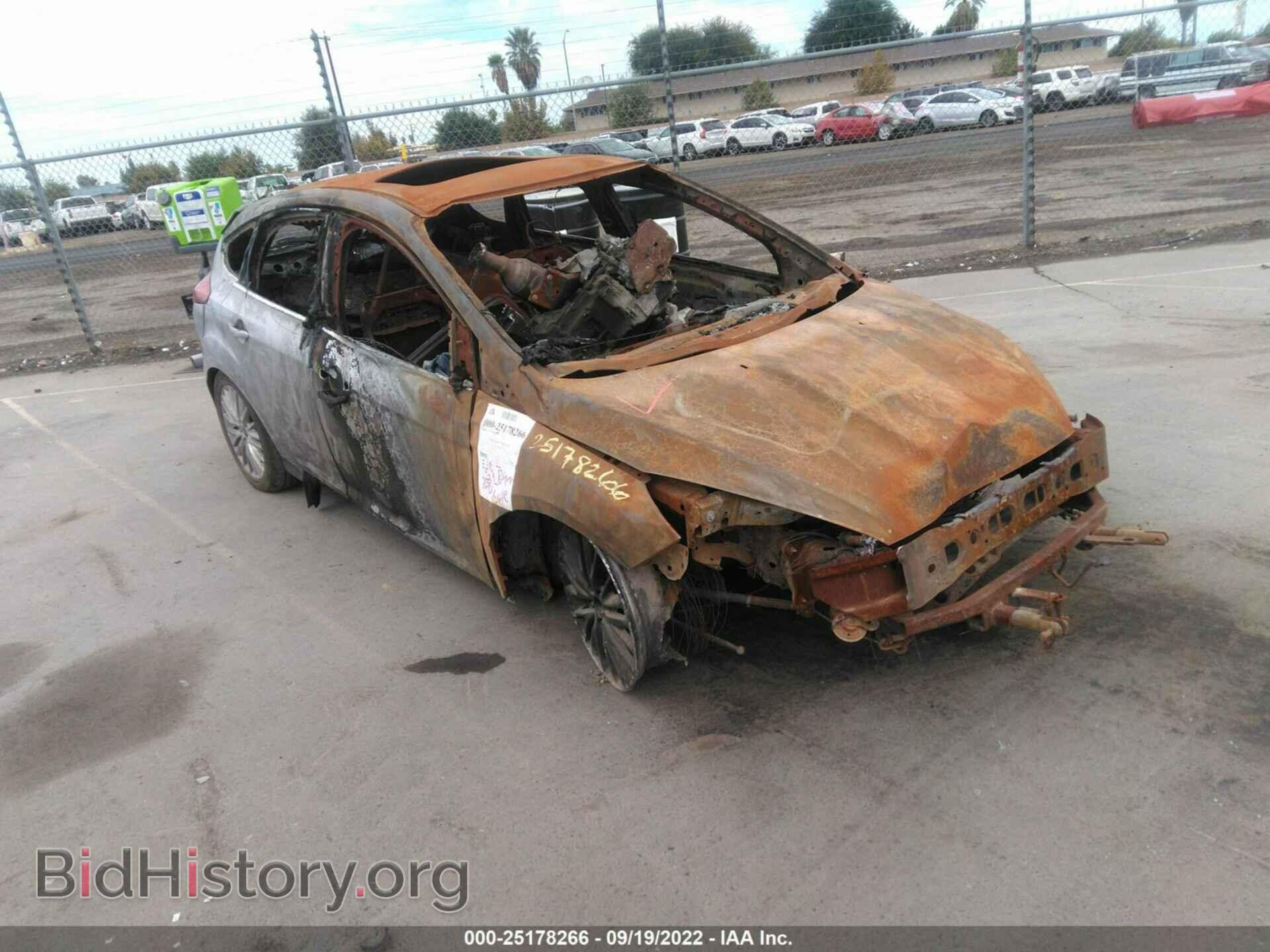 Фотография 1FADP3N25HL320603 - FORD FOCUS 2017