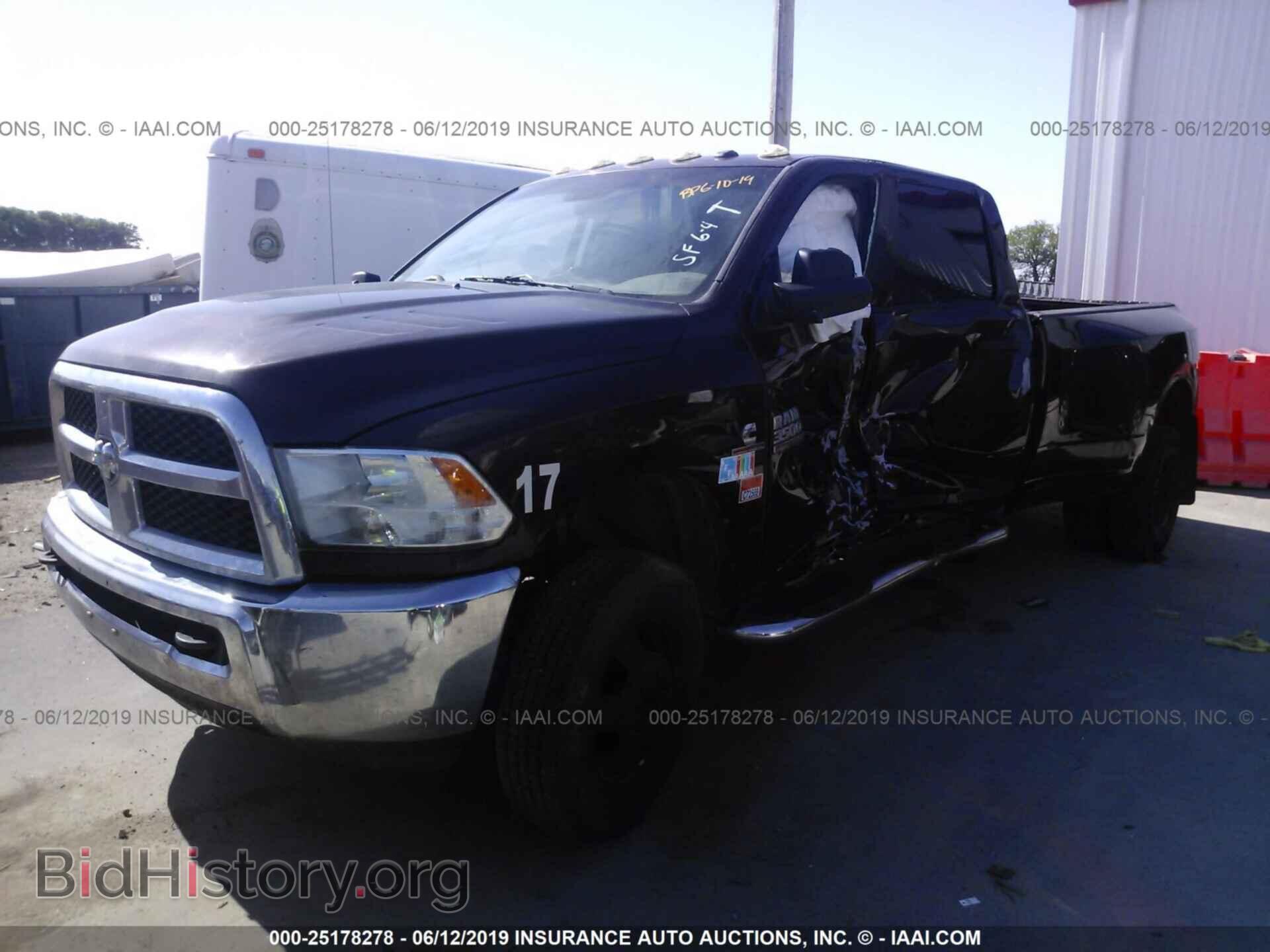 2015 RAM 3500 - VIN: 3C63RRGL6FG575464 - Фото 2