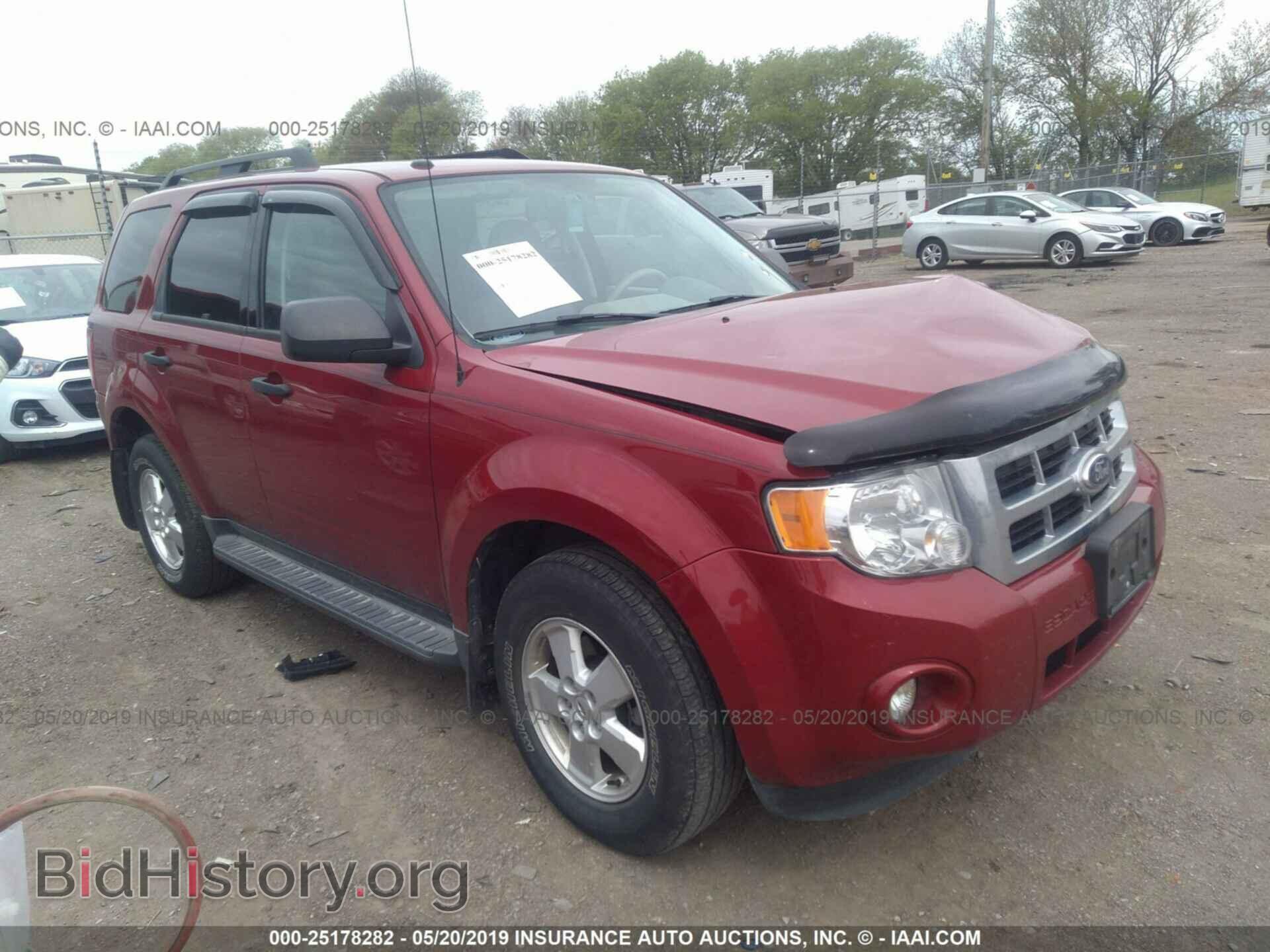 Фотография 1FMCU9DG3BKA66767 - FORD ESCAPE 2011