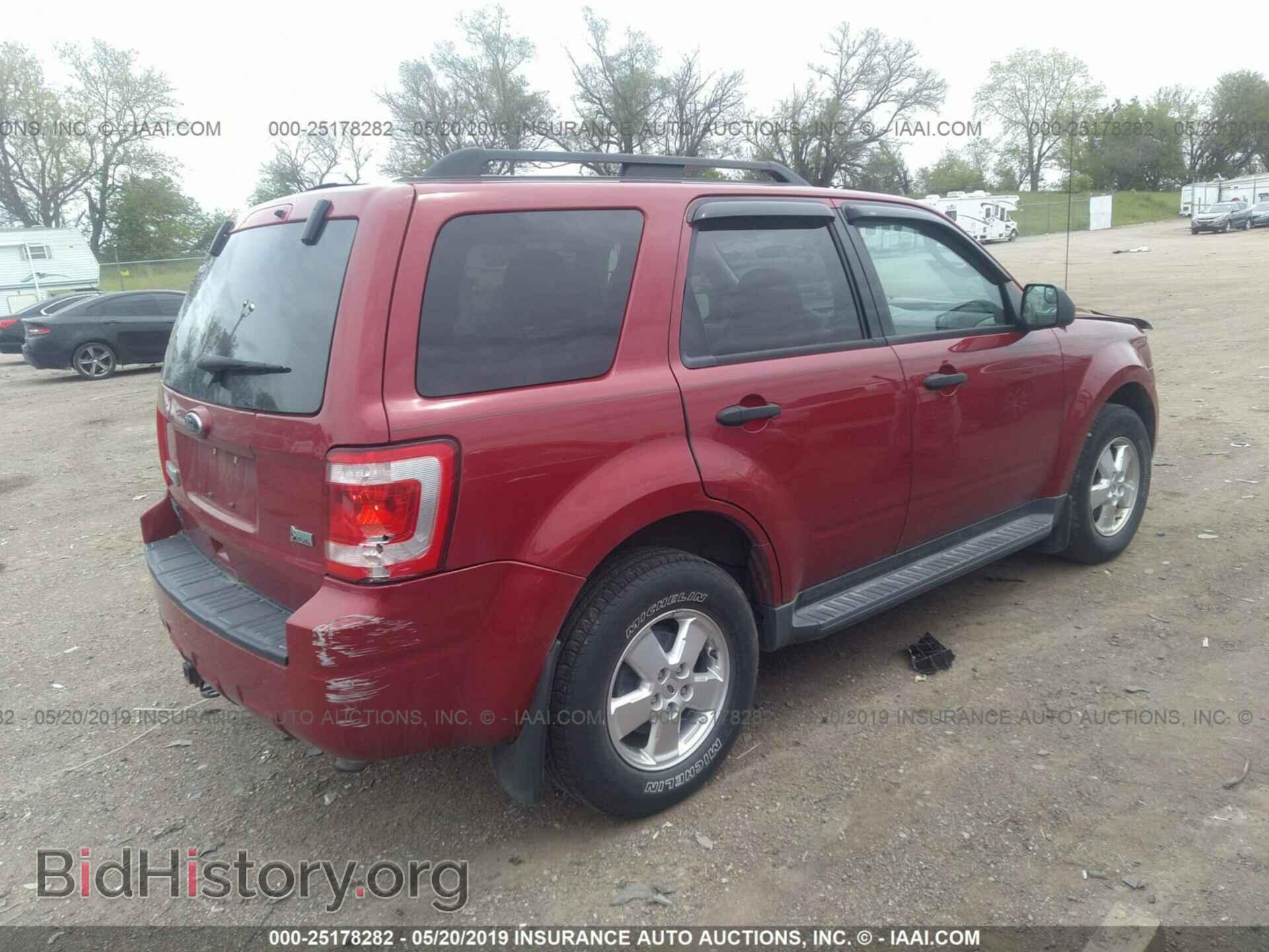 2011 FORD ESCAPE - VIN: 1FMCU9DG3BKA66767 - Фото 4
