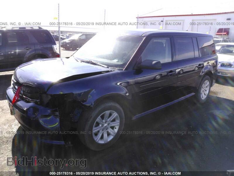 2011 Ford FLEX (VIN 2FMGK5BC5BBD09487) — photo 2 of 10