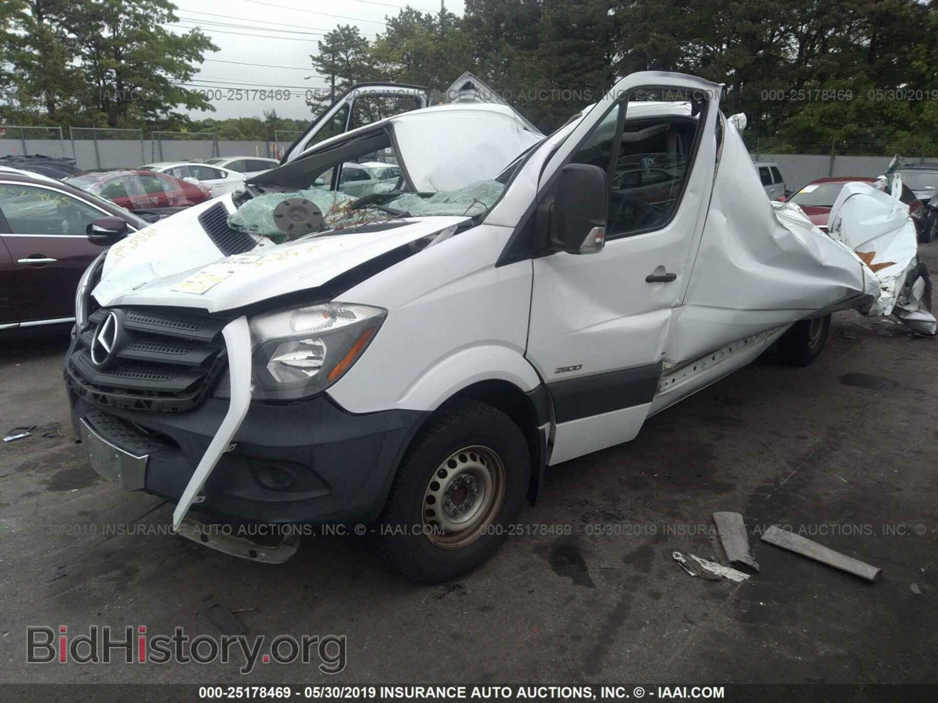2014 MERCEDES-BENZ SPRINTER - VIN: WD3PE8DC9E5886455 - Фото 2