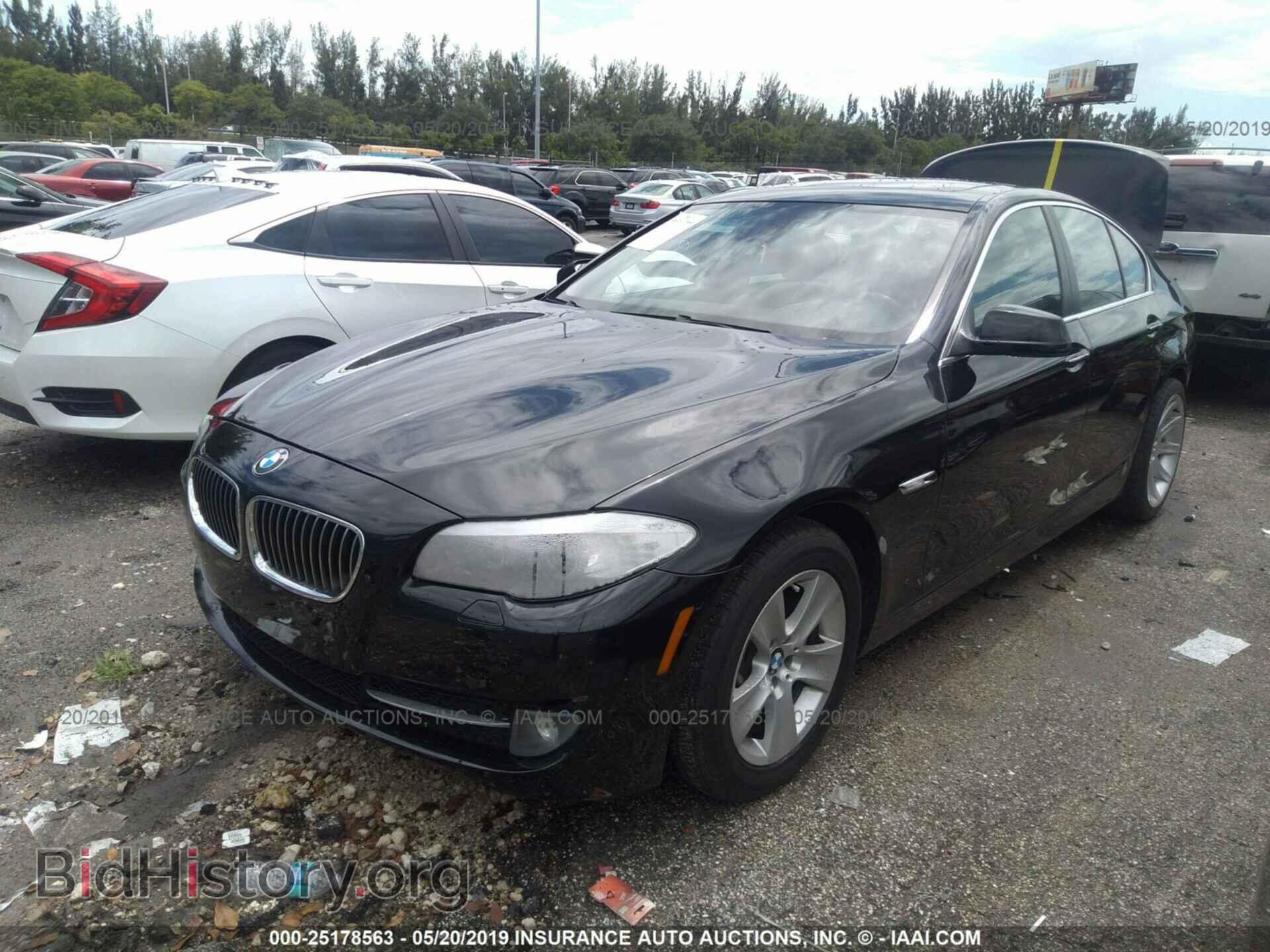 2012 BMW 528 - VIN: WBAXH5C53CDW04129 - Фото 2