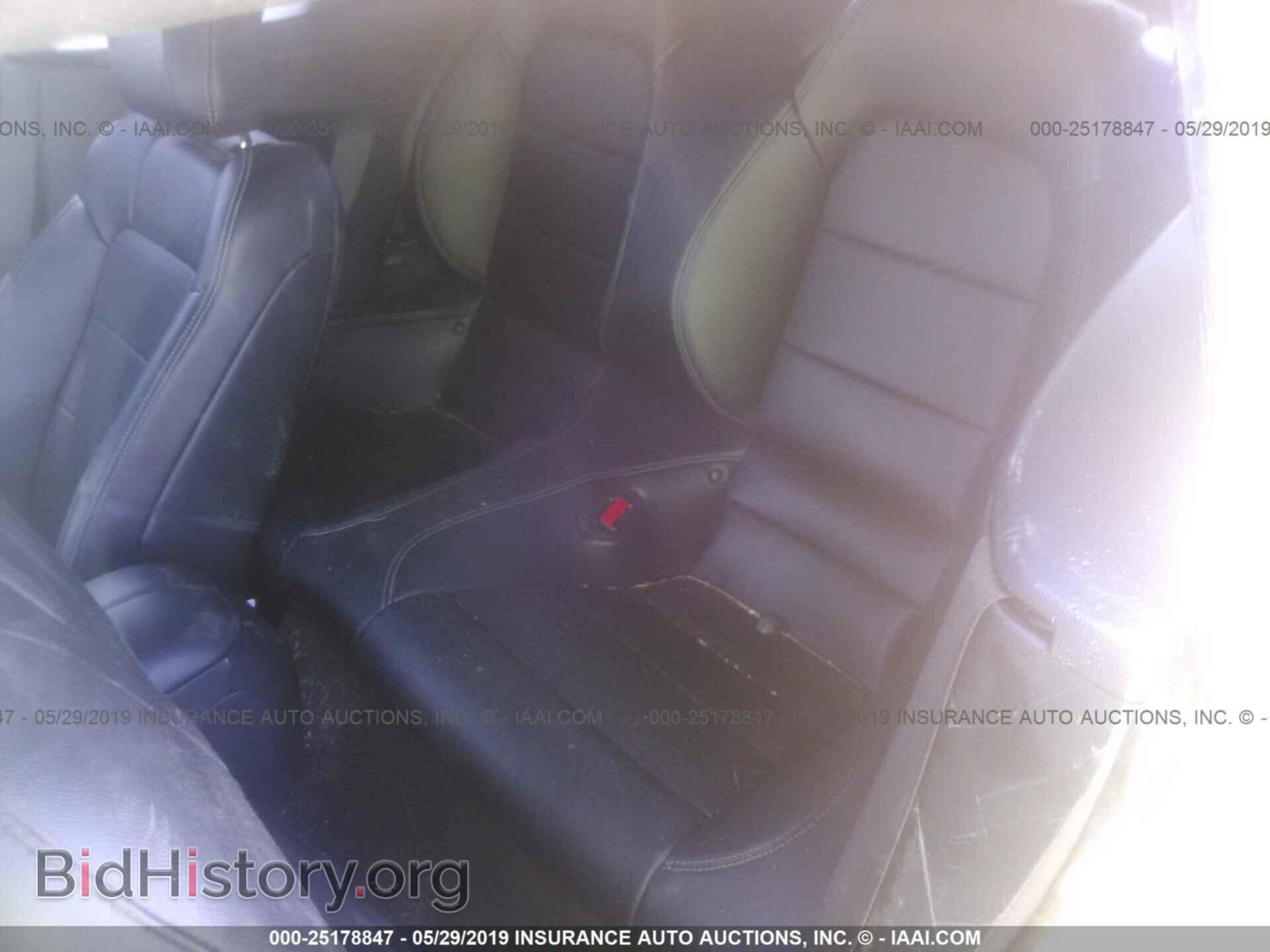 2016 FORD MUSTANG - VIN: 1FATP8UH2G5258000 - Фото 8