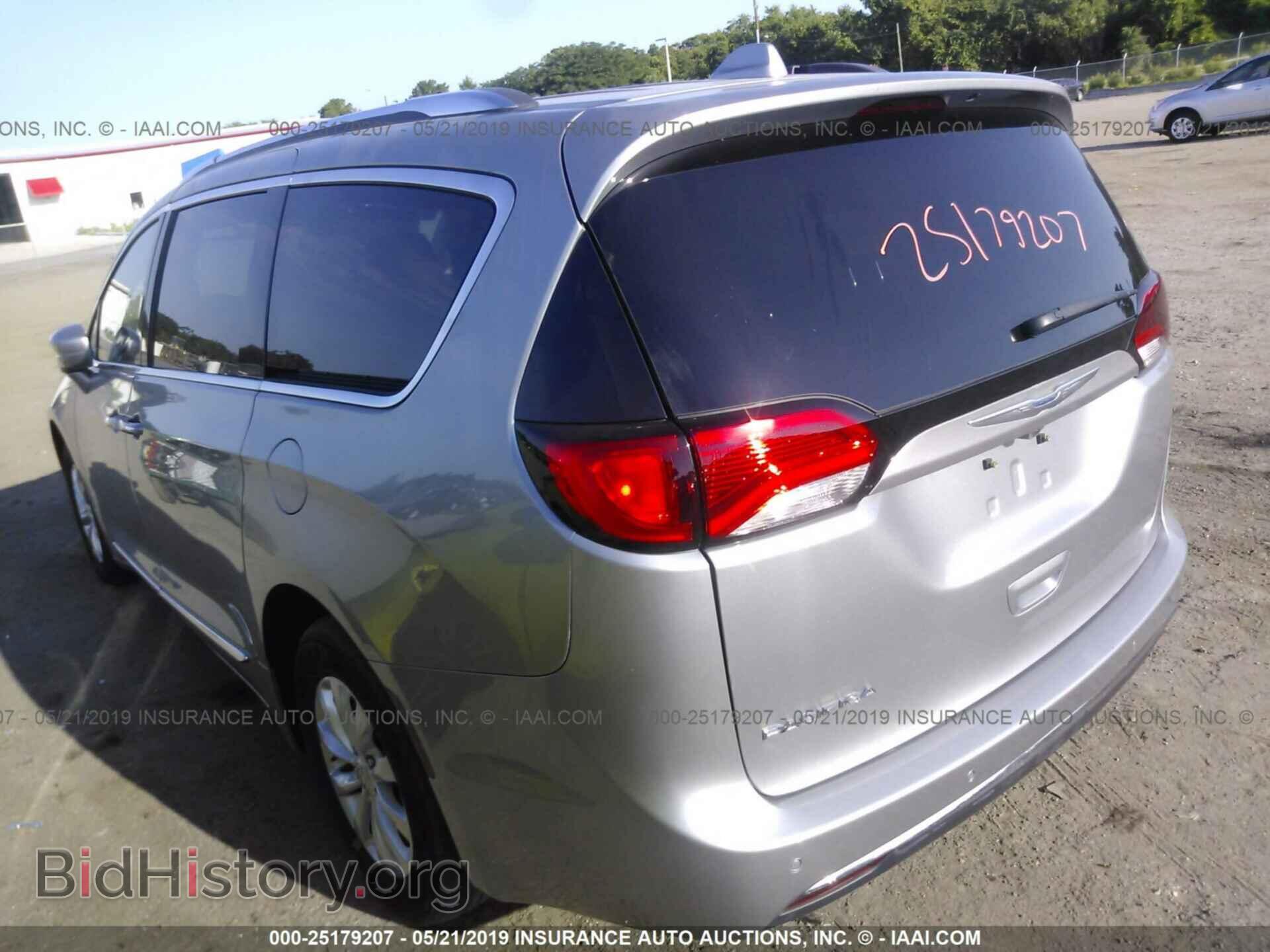2018 CHRYSLER PACIFICA - VIN: 2C4RC1BGXJR119065 - Фото 3