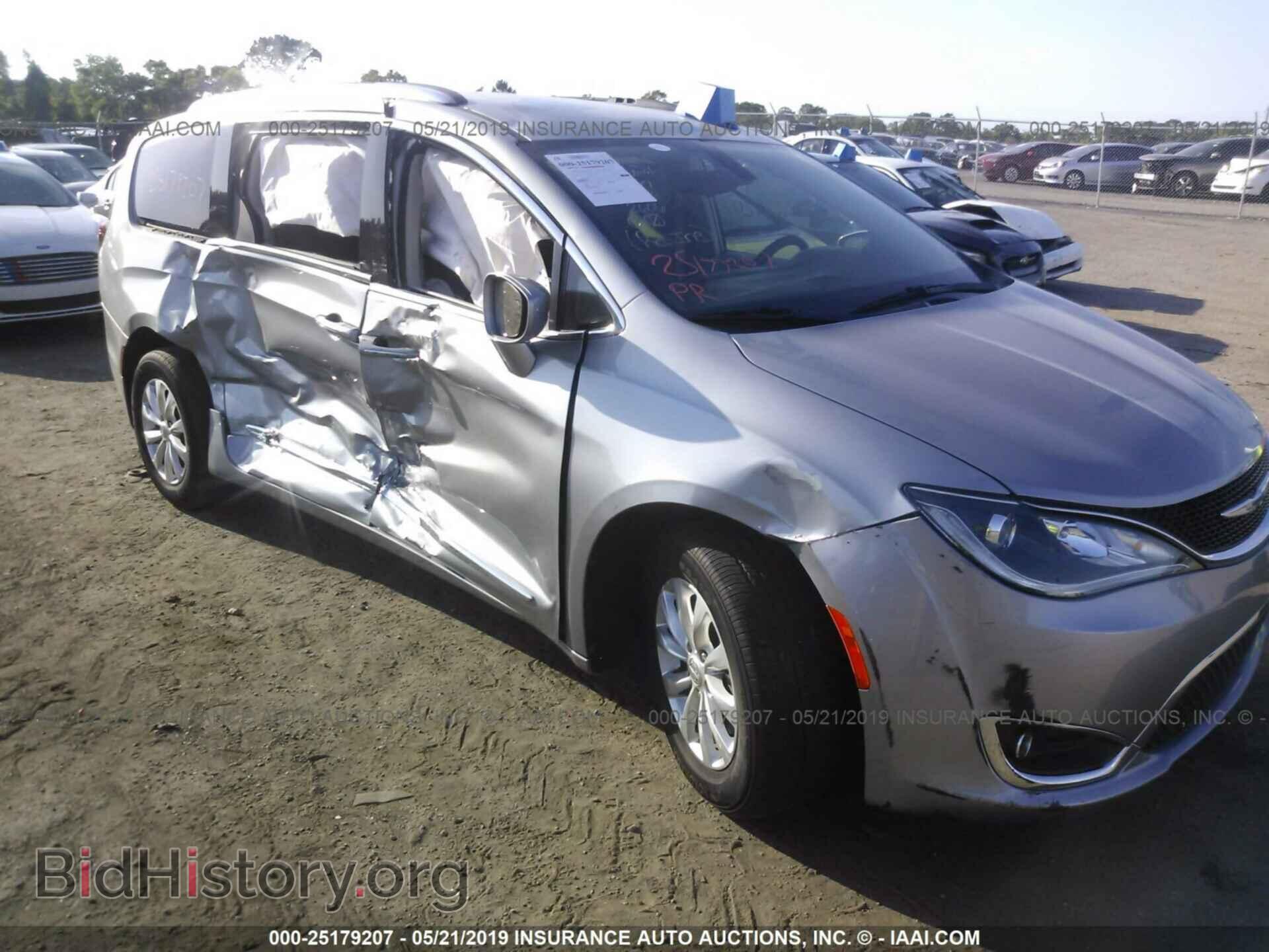 2018 CHRYSLER PACIFICA - VIN: 2C4RC1BGXJR119065 - Фото 6