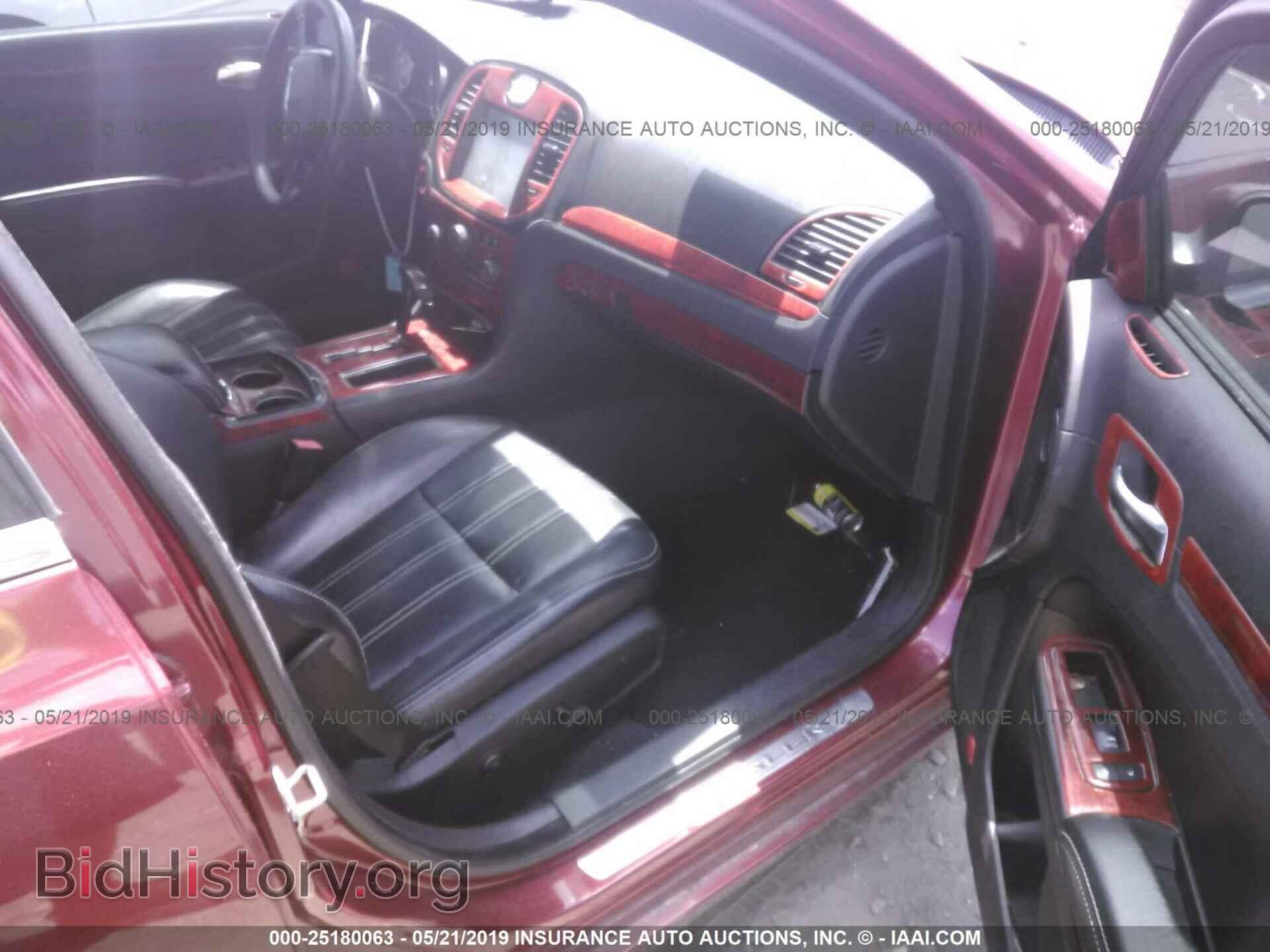 2012 CHRYSLER 300 - VIN: 2C3CCADT7CH253013 - Фото 5