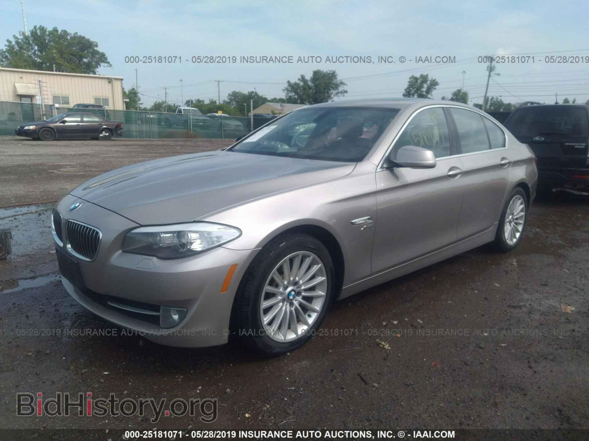2011 BMW 535 - VIN: WBAFU7C54BC780002 - Фото 2