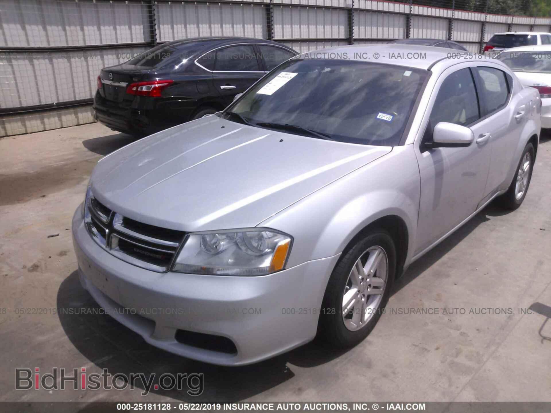 2011 DODGE AVENGER - VIN: 1B3BD1FB3BN502052 - Фото 2