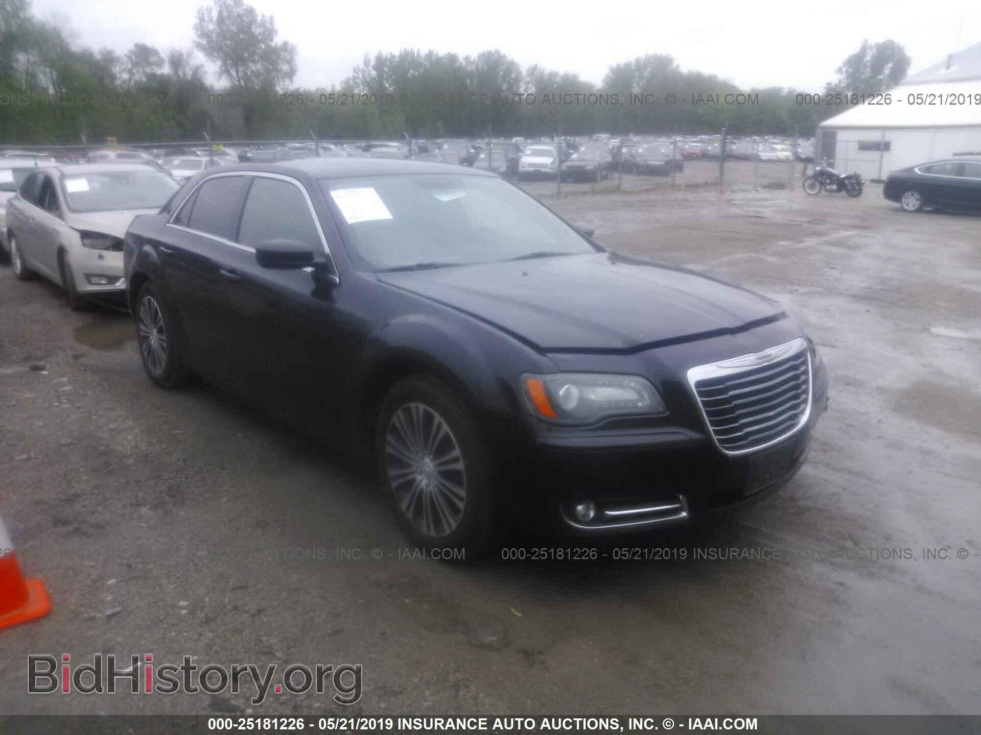 Фотография 2C3CCAGG7CH173807 - CHRYSLER 300 2012