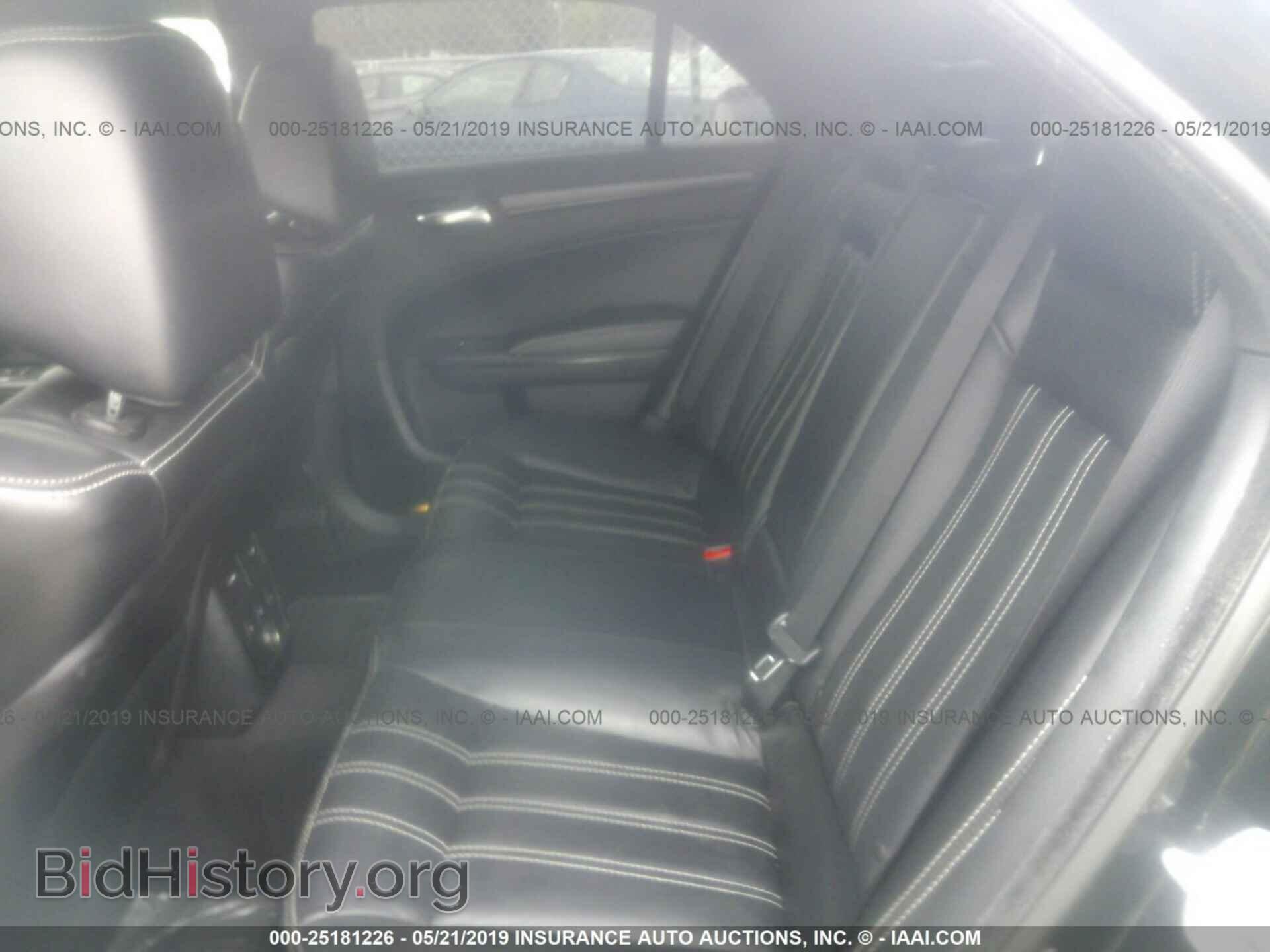 2012 CHRYSLER 300 - VIN: 2C3CCAGG7CH173807 - Фото 8