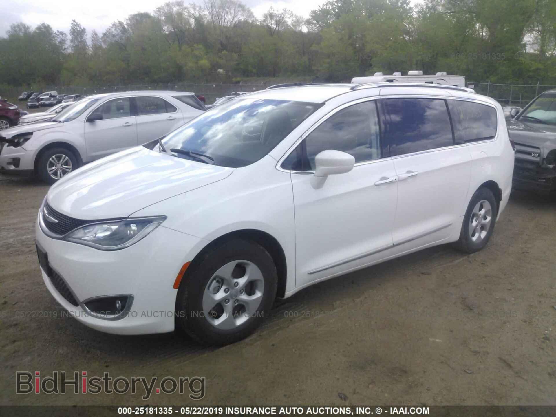 2017 CHRYSLER PACIFICA - VIN: 2C4RC1EG6HR811295 - Фото 2