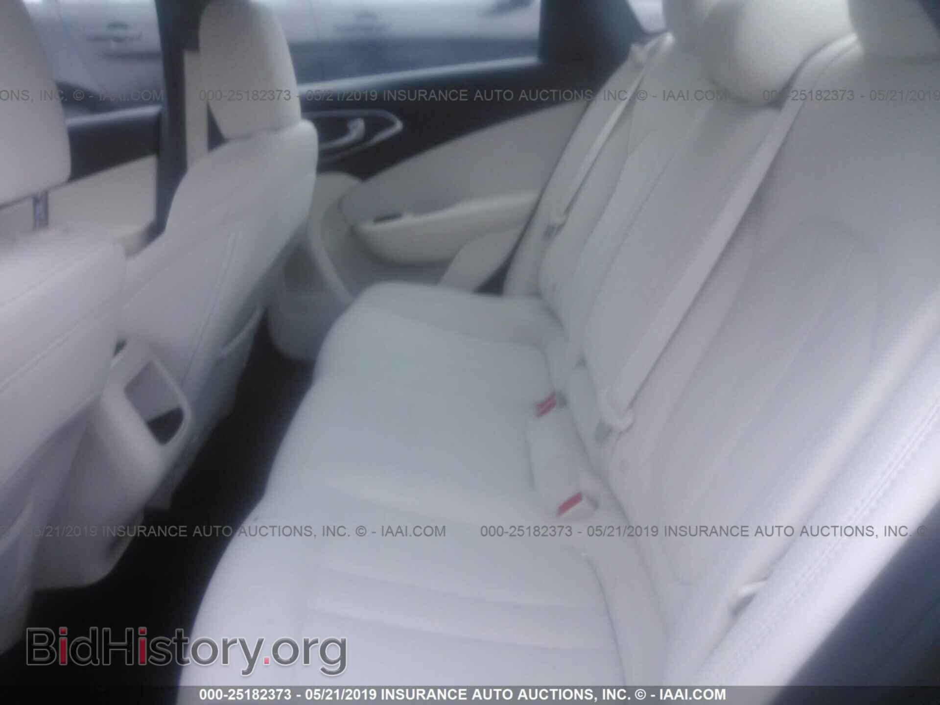 2016 CHRYSLER 200 - VIN: 1C3CCCAB4GN150975 - Photo 8