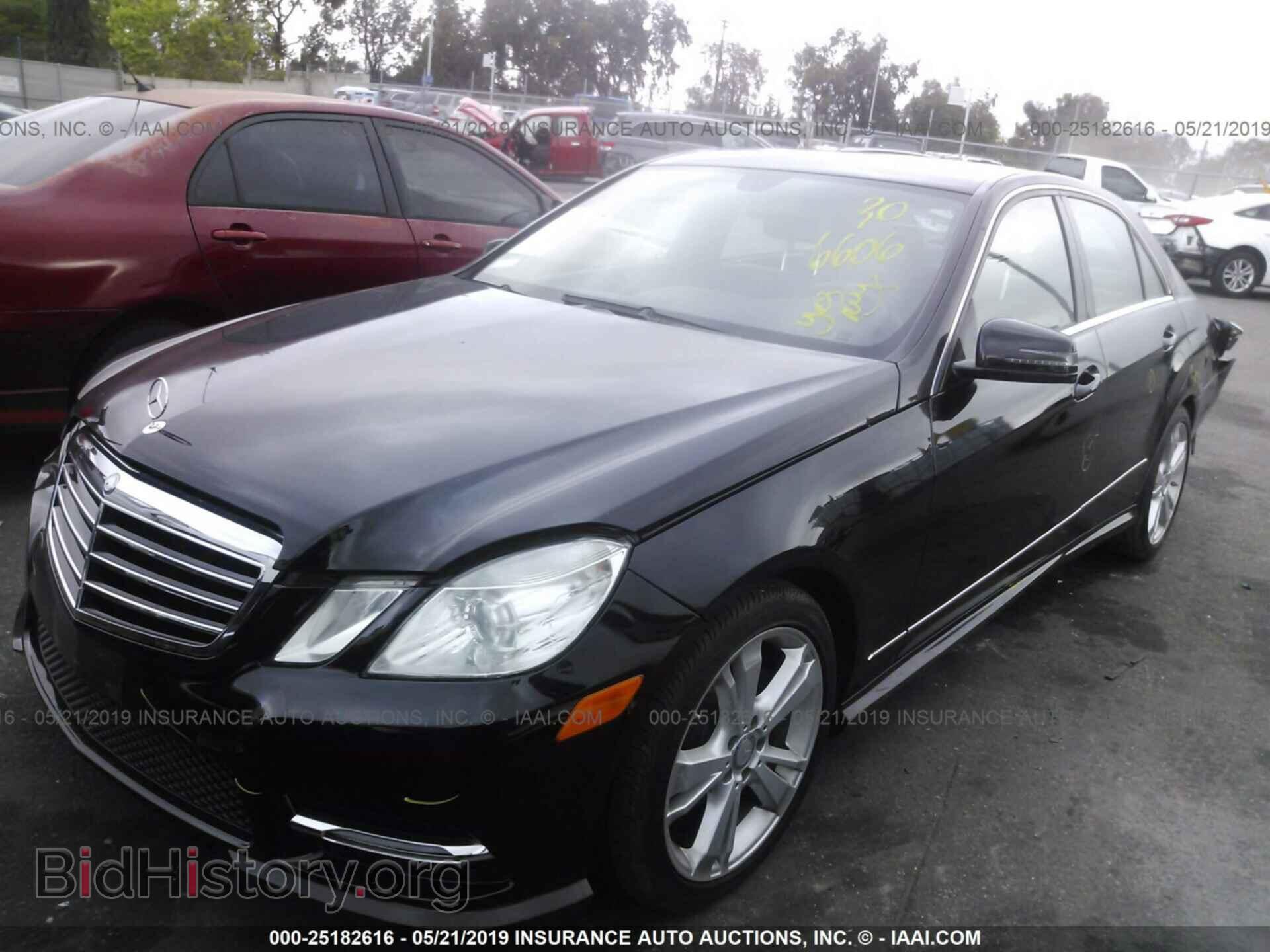 2013 MERCEDES-BENZ E - VIN: WDDHF5KB1DA770677 - Фото 2