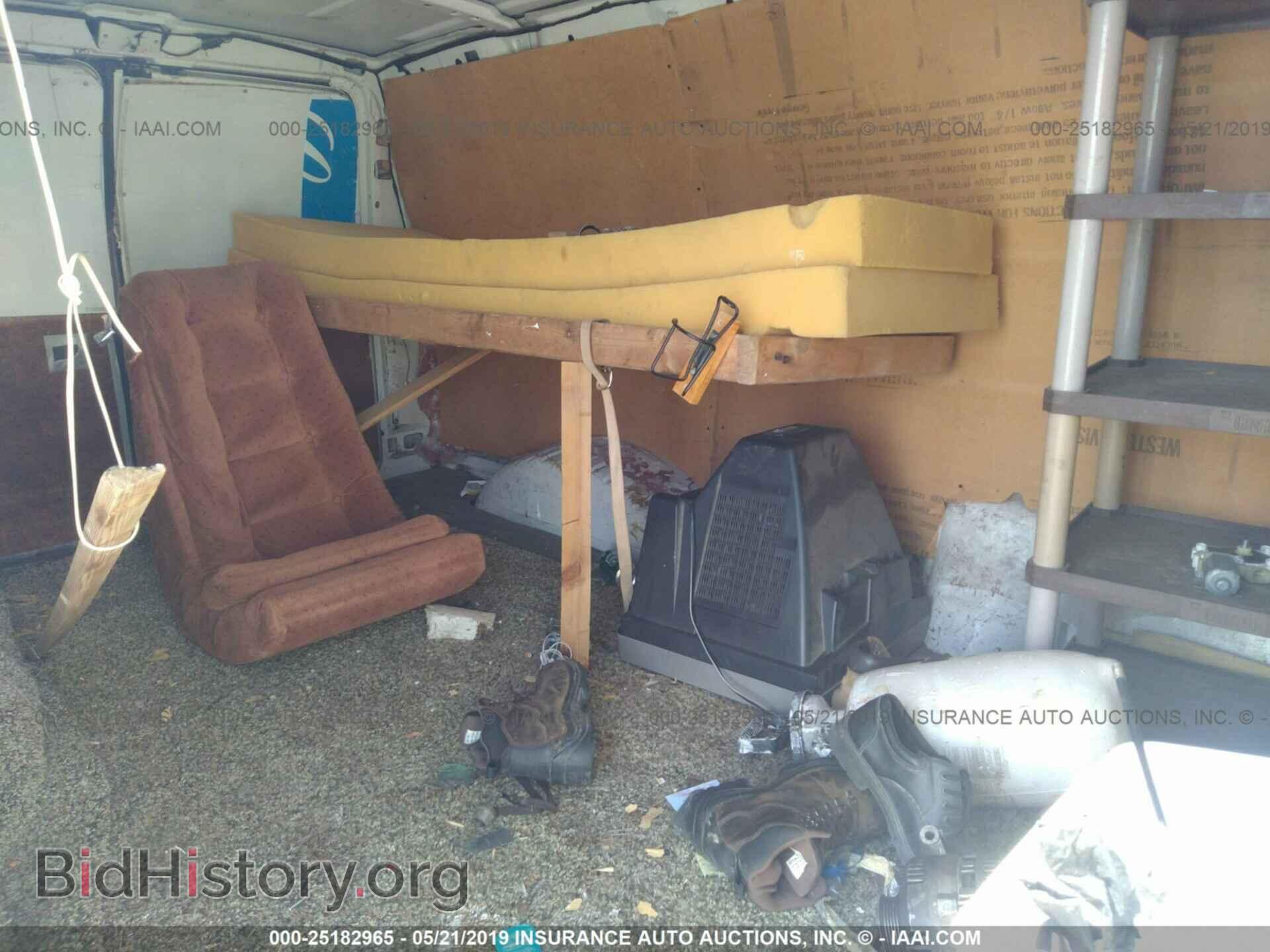 1998 FORD ECONOLINE - VIN: 1FTRE1426WHC09263 - Фото 8