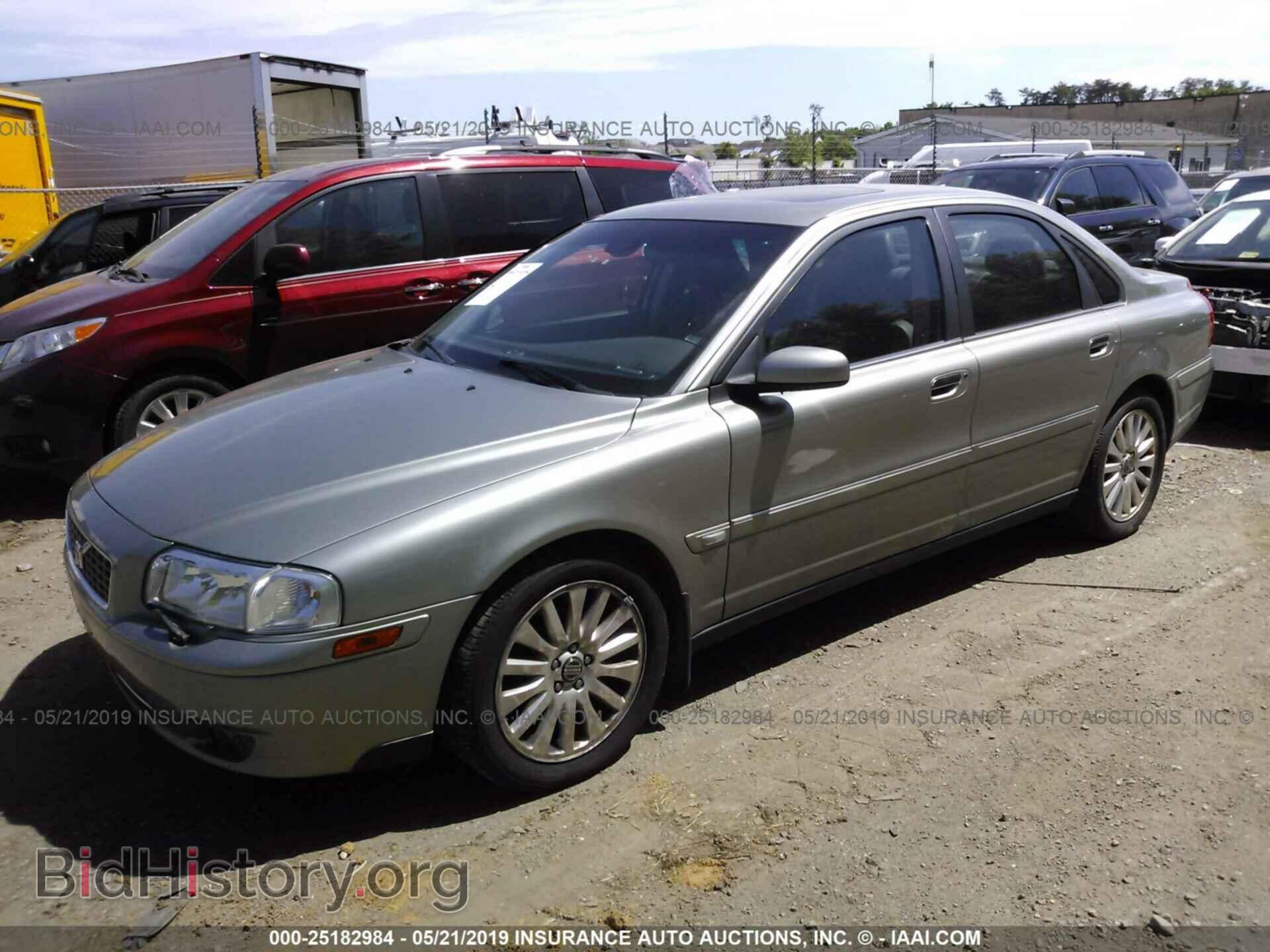 2006 VOLVO S80 - VIN: YV1TS592661433098 - Фото 2