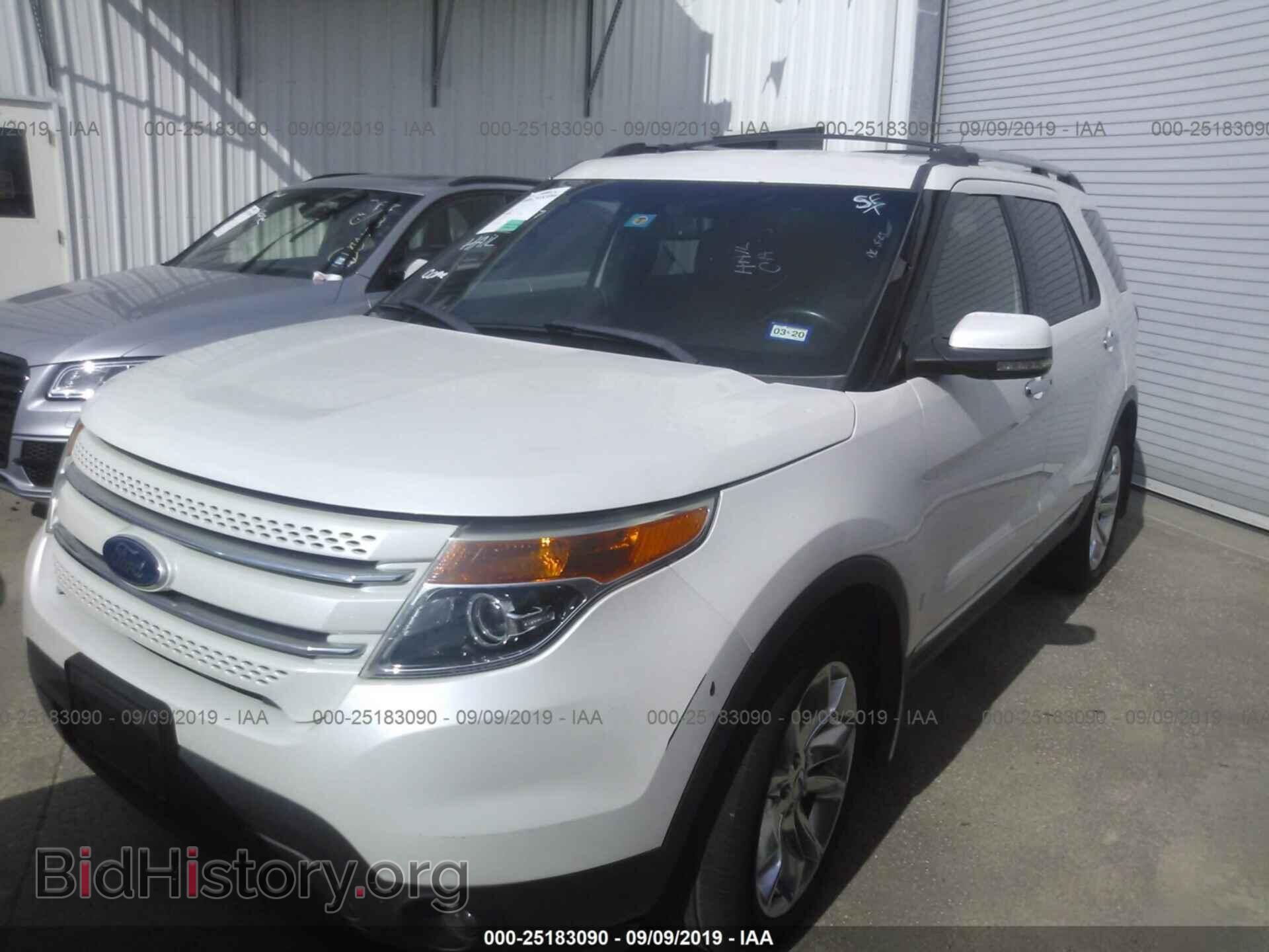 2011 FORD EXPLORER - VIN: 1FMHK7F88BGA07058 - Фото 2