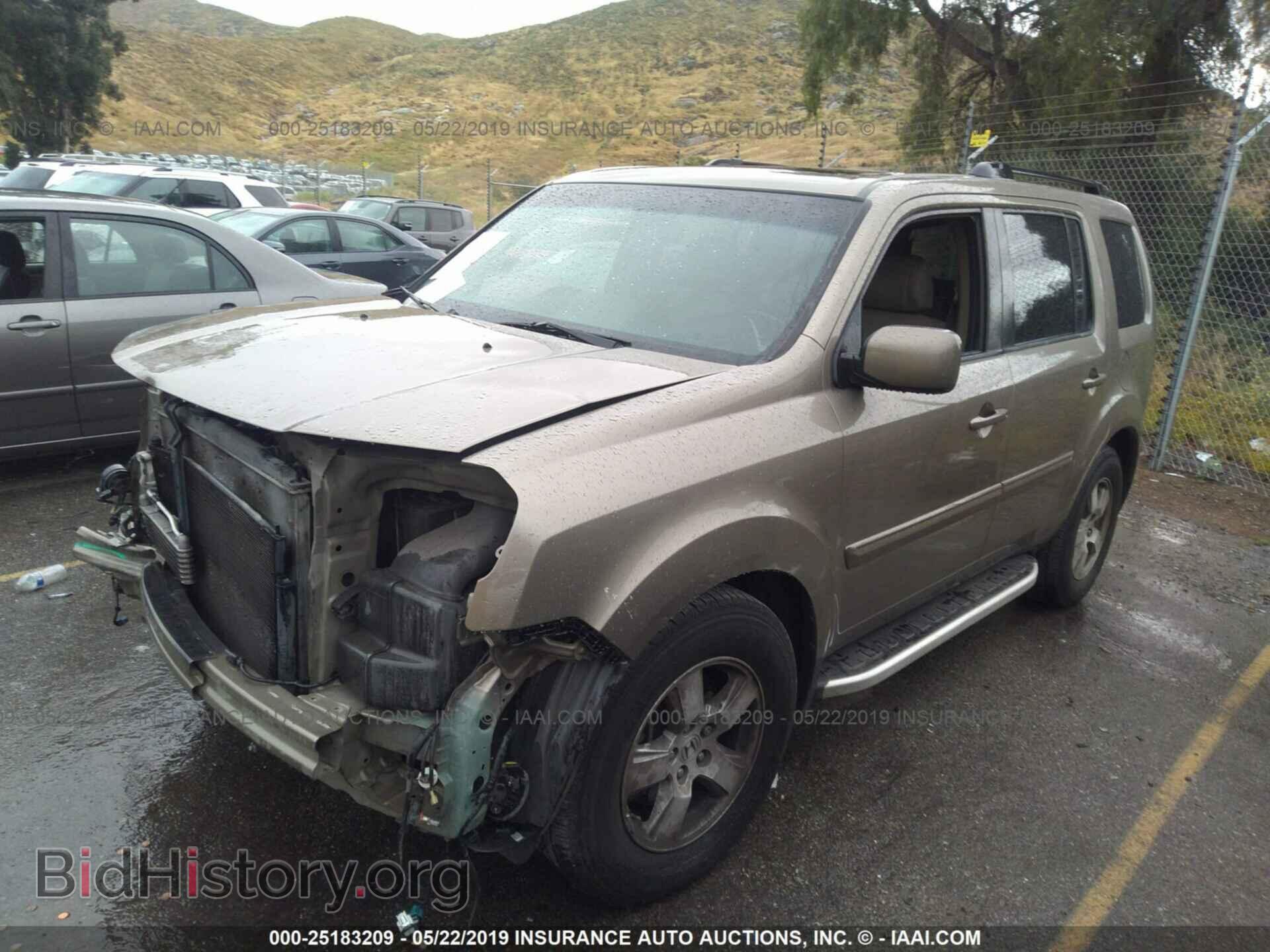 2011 HONDA PILOT - VIN: 5FNYF3H78BB016326 - Фото 2
