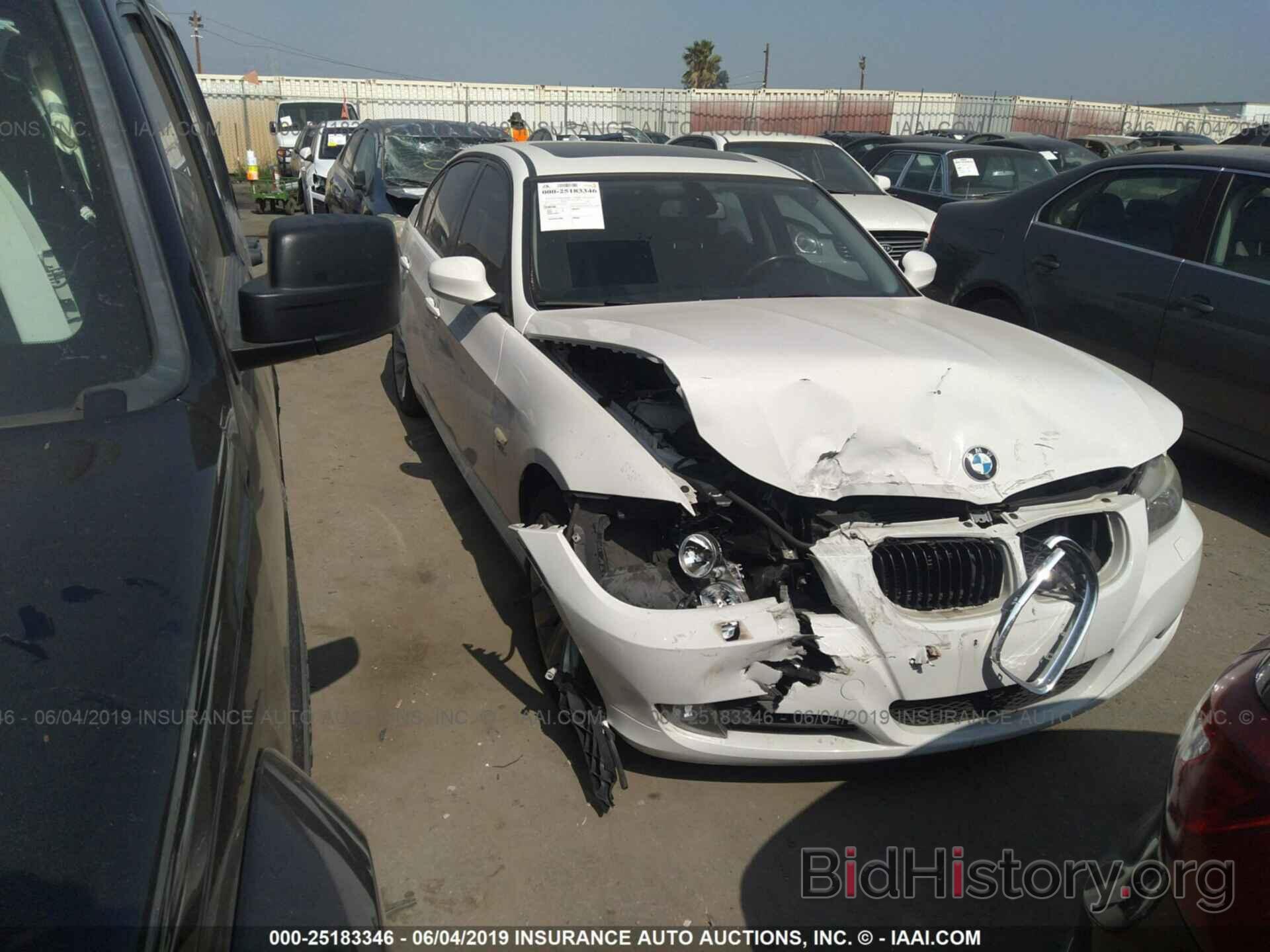 Photo WBAPK5C55BA655746 - BMW 328 2011