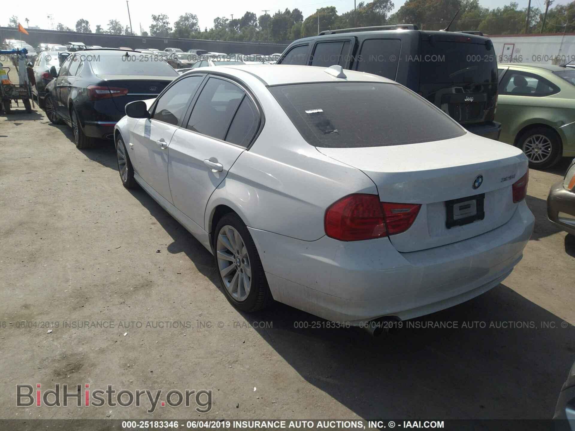2011 BMW 328 - VIN: WBAPK5C55BA655746 - Фото 3