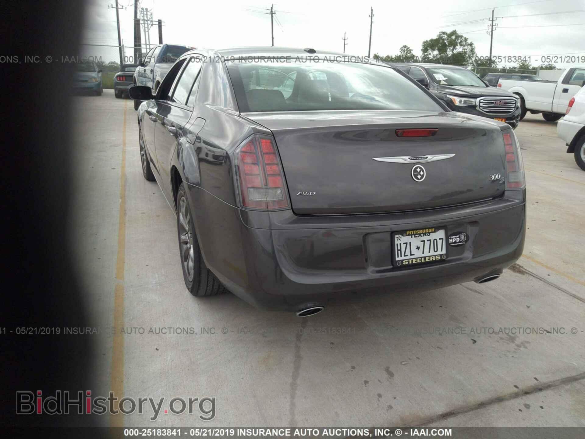 2014 CHRYSLER 300 - VIN: 2C3CCAGG2EH249498 - Фото 3