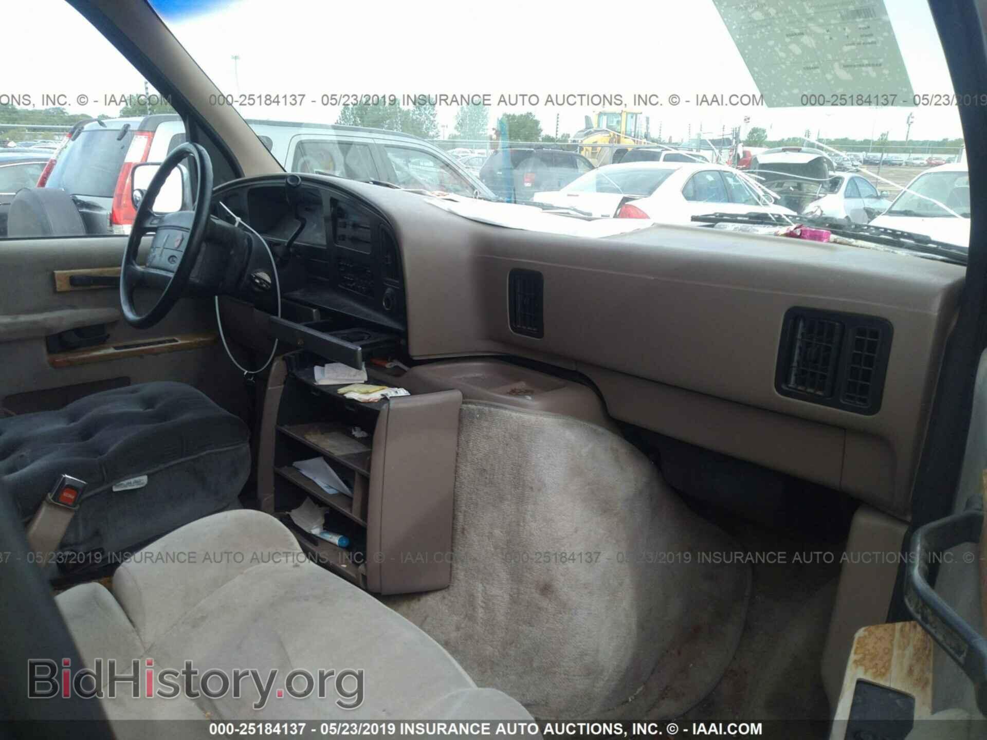 1993 FORD ECONOLINE - VIN: 1FDEE14N8PHA25724 - Photo 5