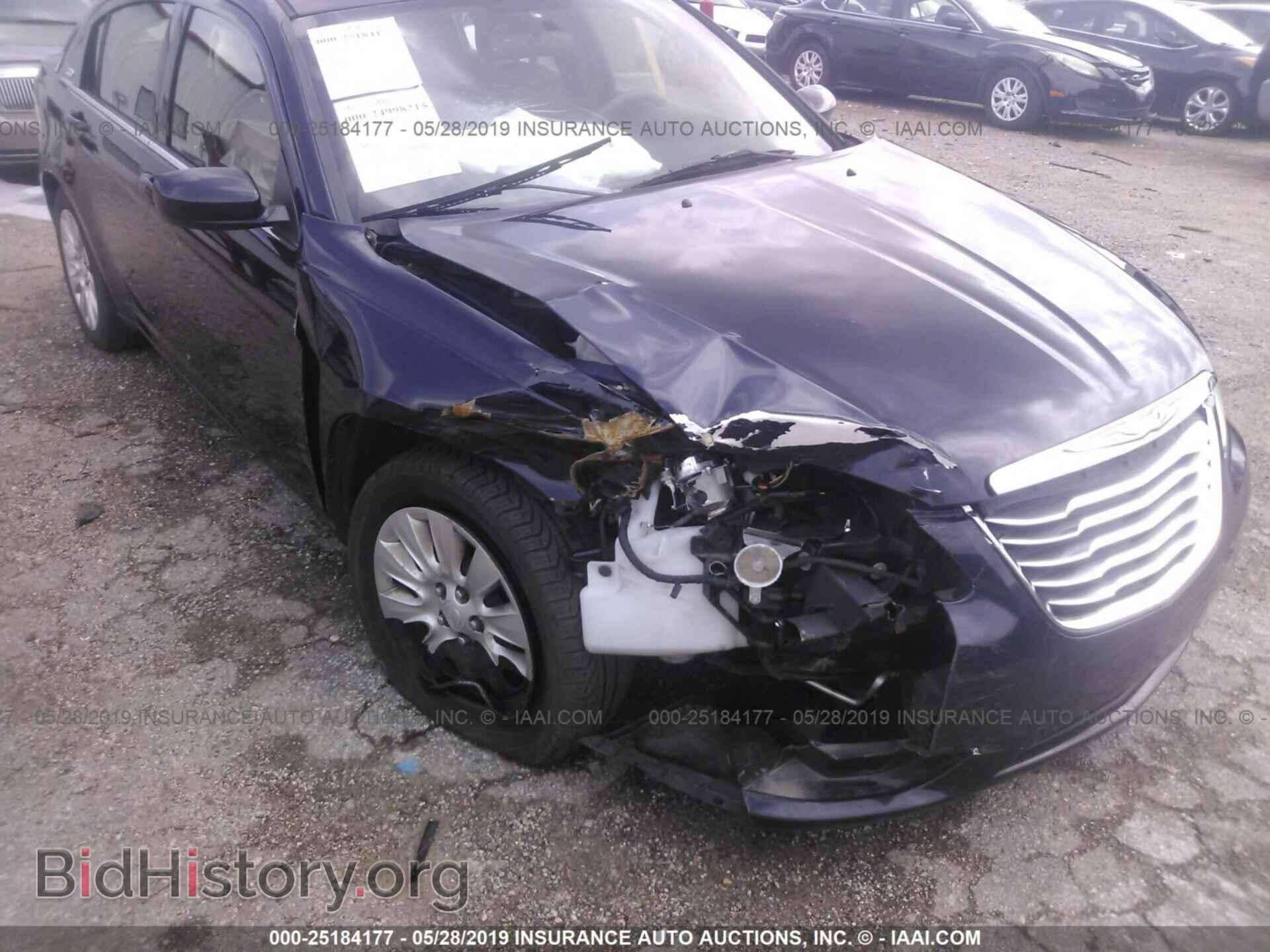 2011 CHRYSLER 200 - VIN: 1C3BC4FBXBN584305 - Фото 6