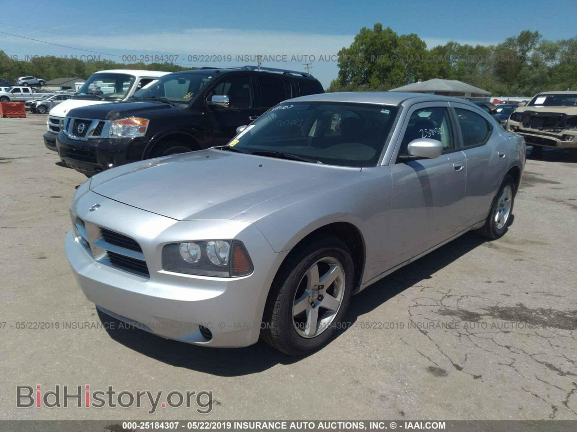 2010 DODGE CHARGER - VIN: 2B3CA4CD1AH134224 - Фото 2