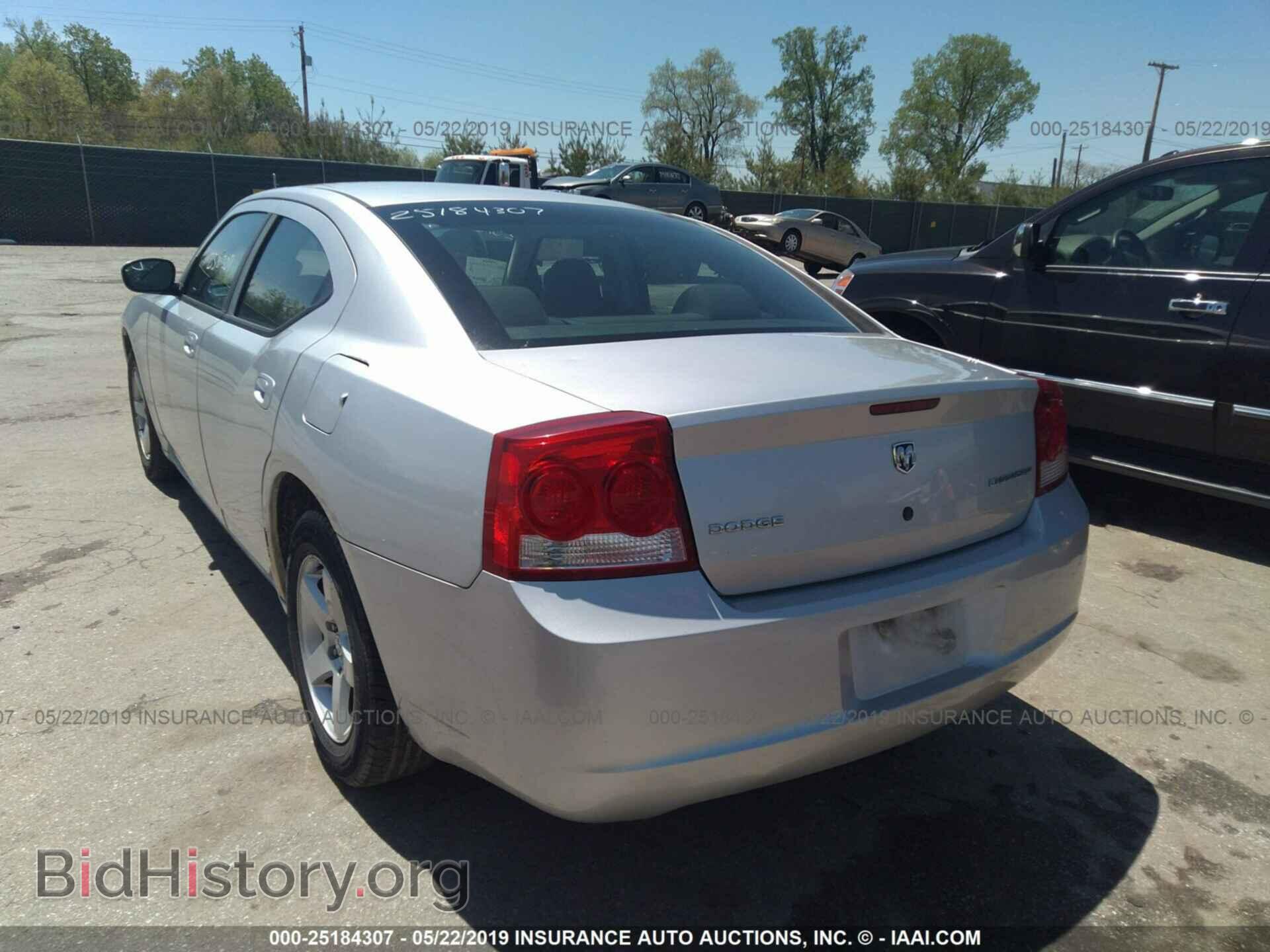 2010 DODGE CHARGER - VIN: 2B3CA4CD1AH134224 - Фото 3