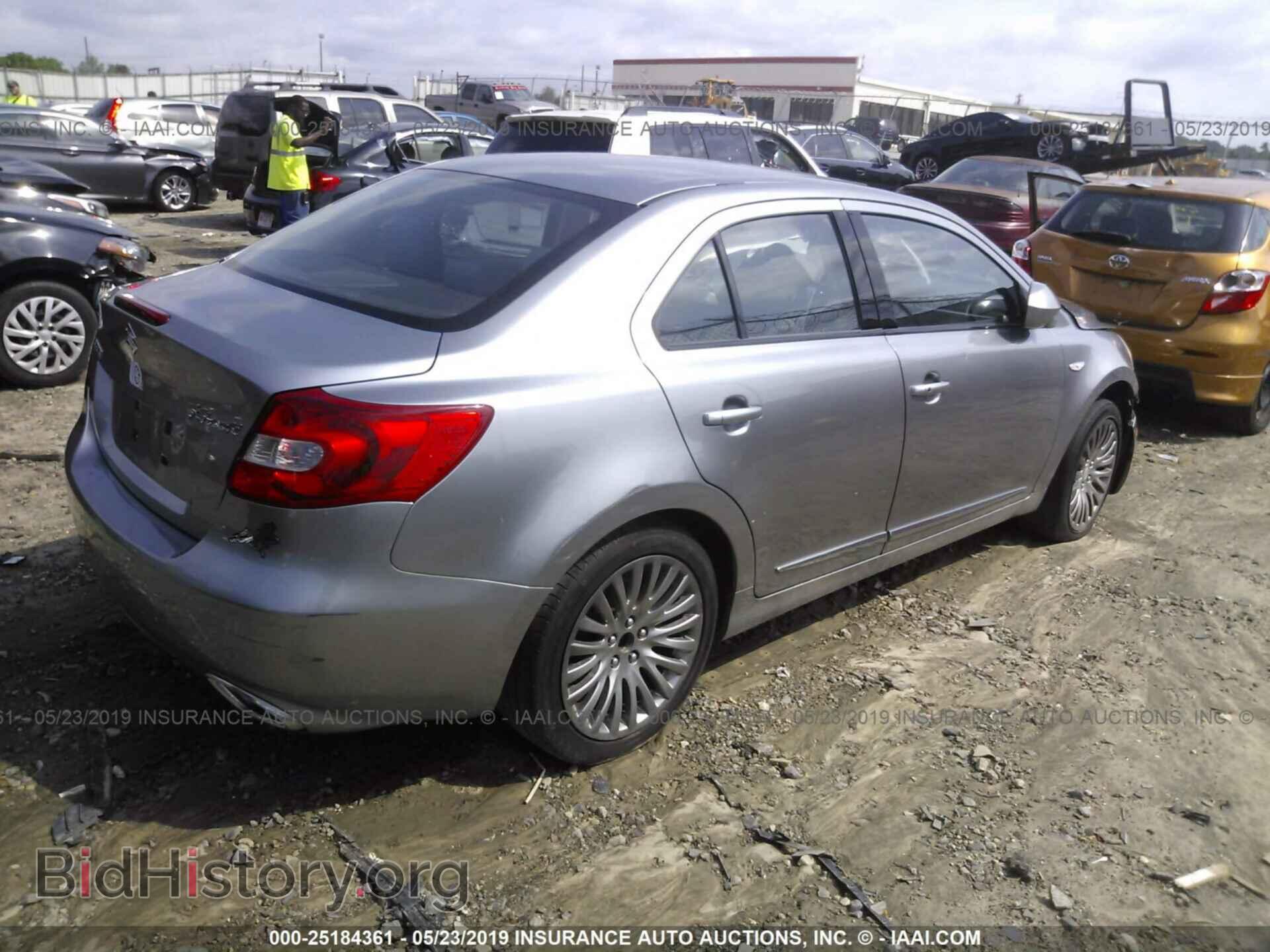 2010 SUZUKI KIZASHI - VIN: JS2RE9A53A6100461 - Фото 4
