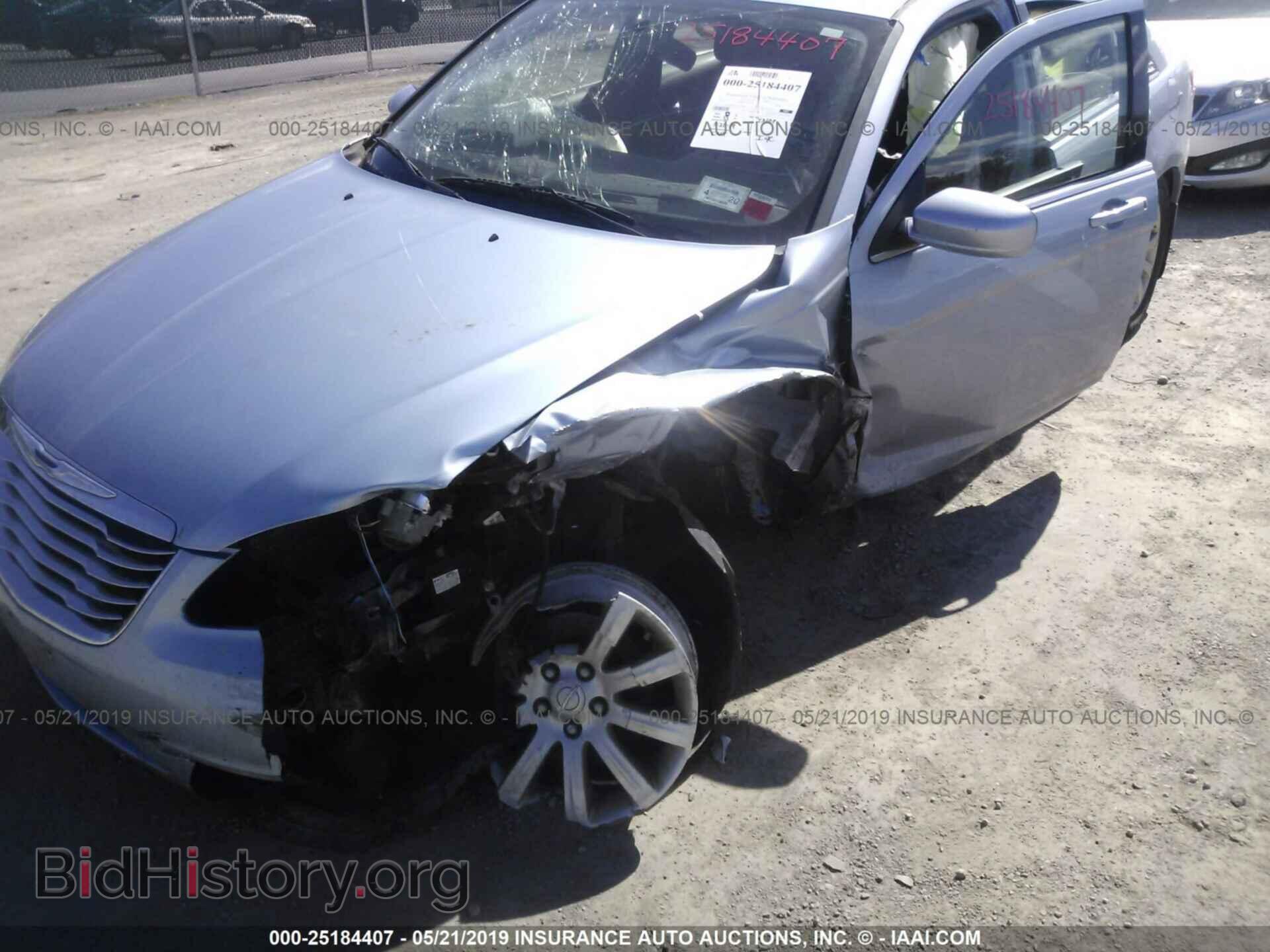 2012 CHRYSLER 200 - VIN: 1C3CCBBG8CN173996 - Фото 6