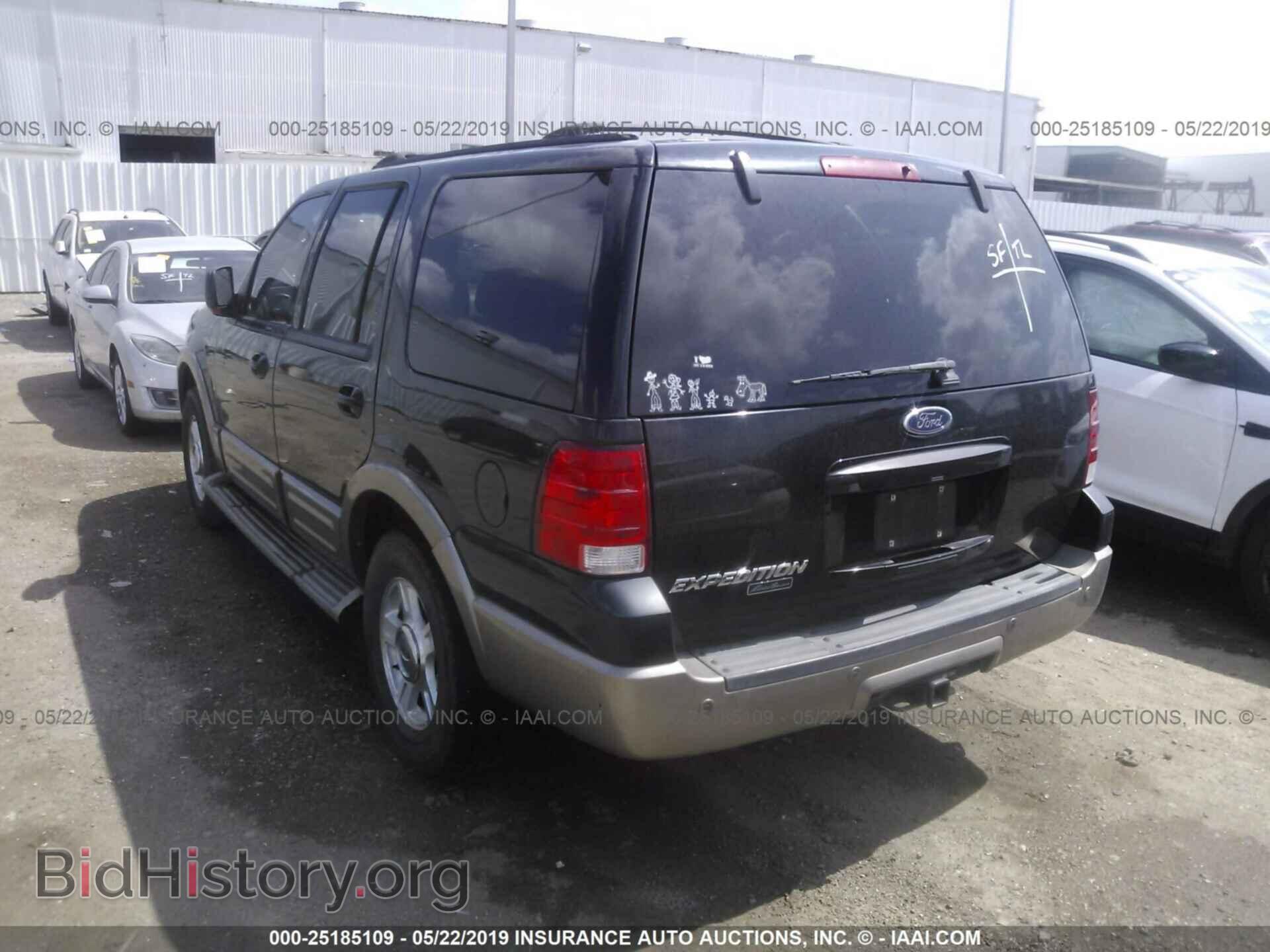 2004 FORD EXPEDITION - VIN: 1FMPU17L24LA90423 - Фото 3