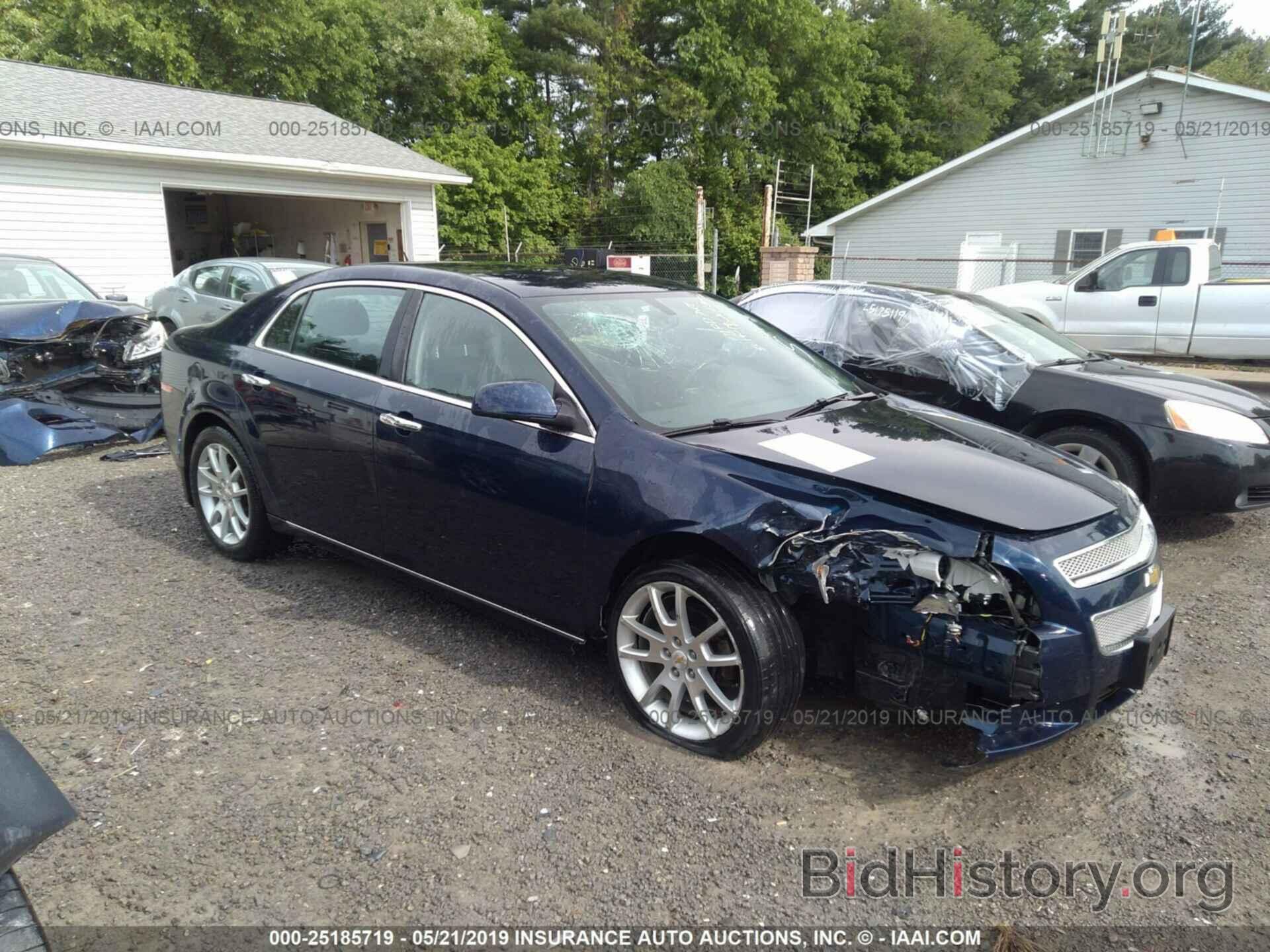 Photo 1G1ZE5E1XBF365558 - CHEVROLET MALIBU 2011