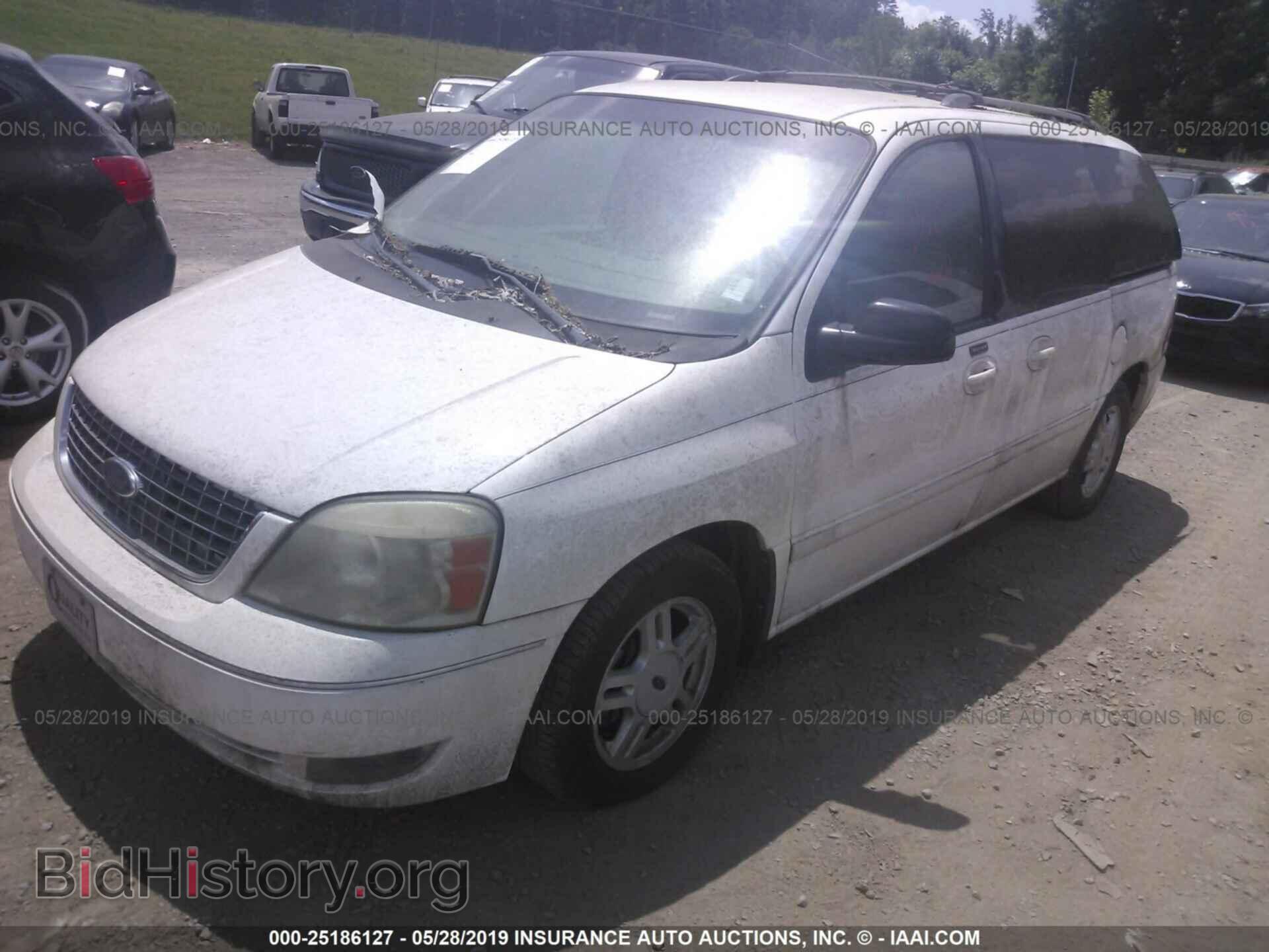 2004 FORD FREESTAR - VIN: 2FMDA52294BA25764 - Фото 2