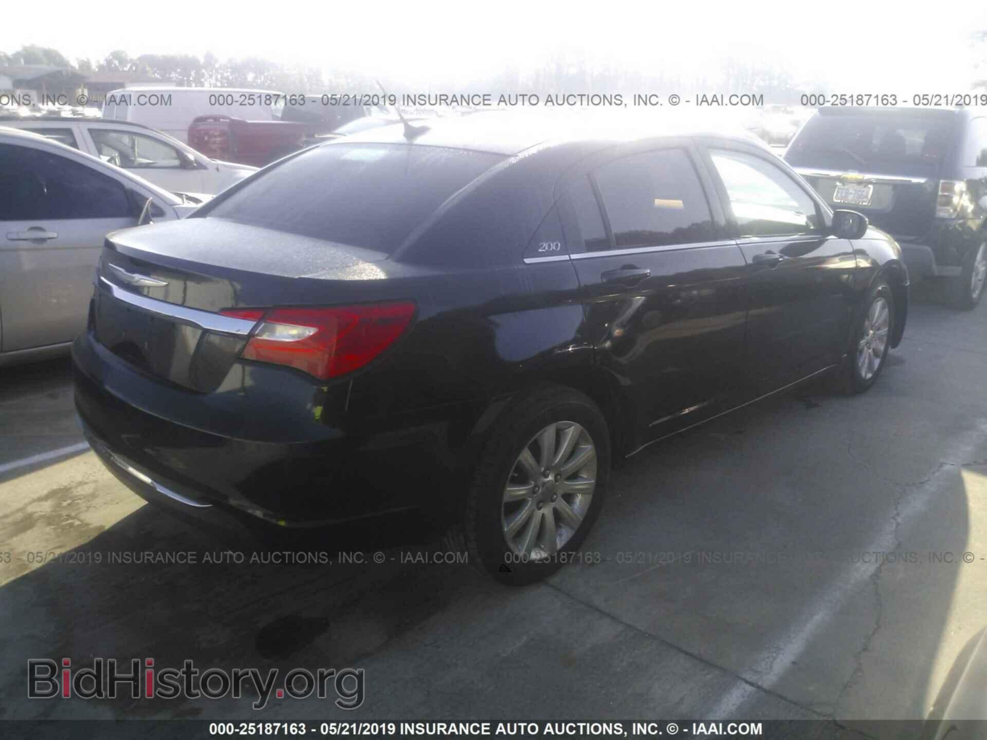 2011 CHRYSLER 200 - VIN: 1C3BC1FG1BN548318 - Фото 4